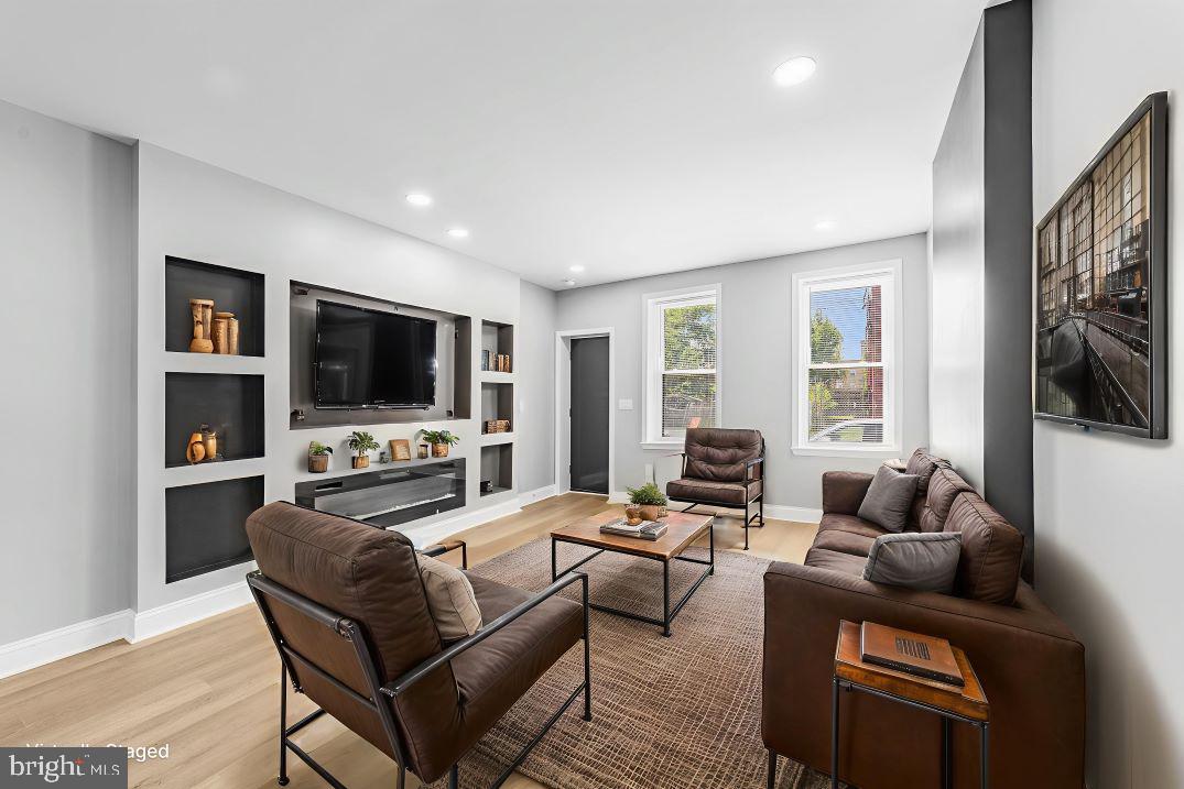 FRANKFORD - Residential