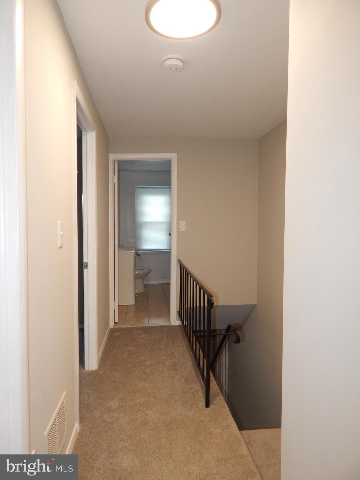 HOLLAND HILL - Residential