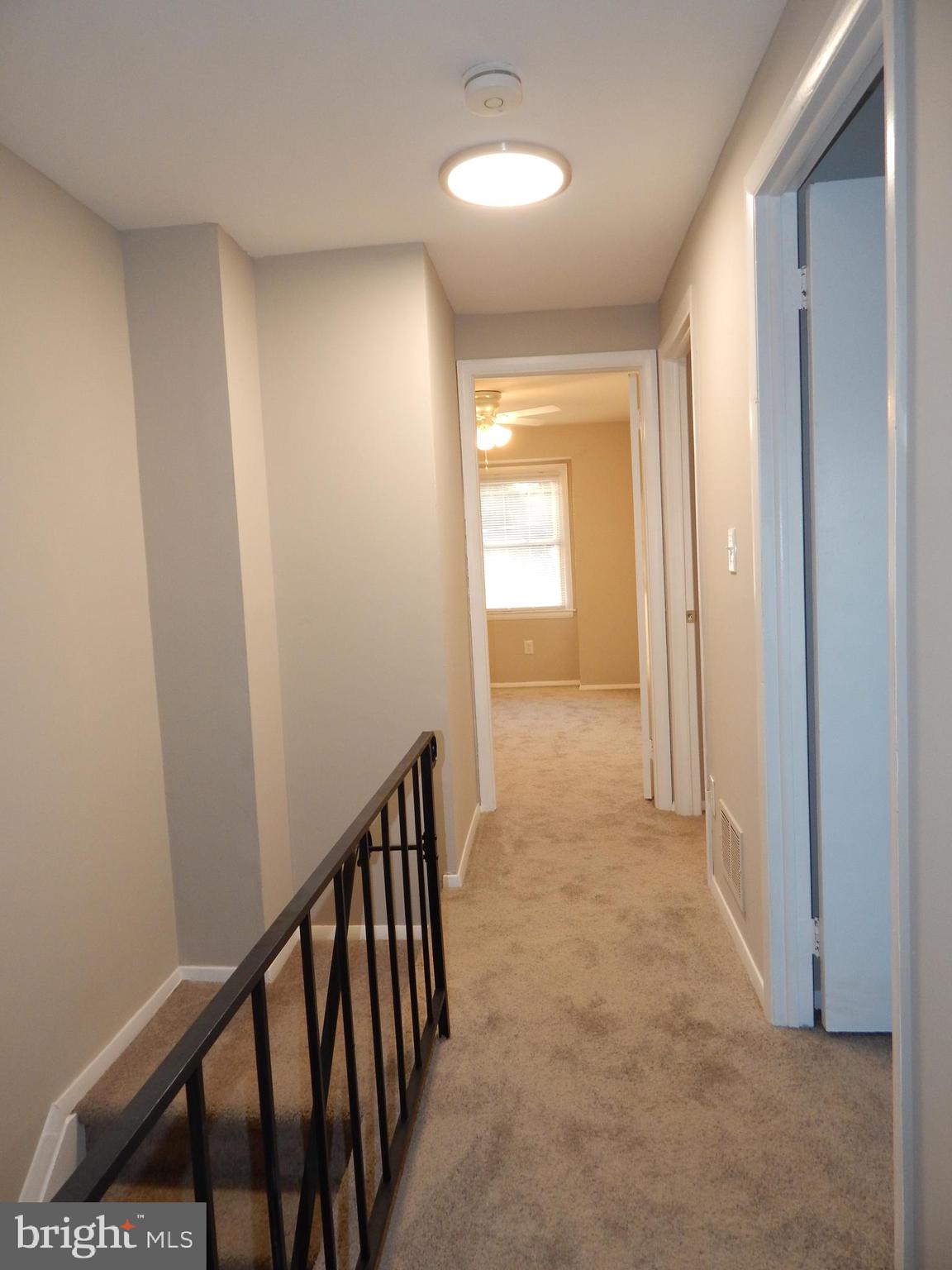 HOLLAND HILL - Residential