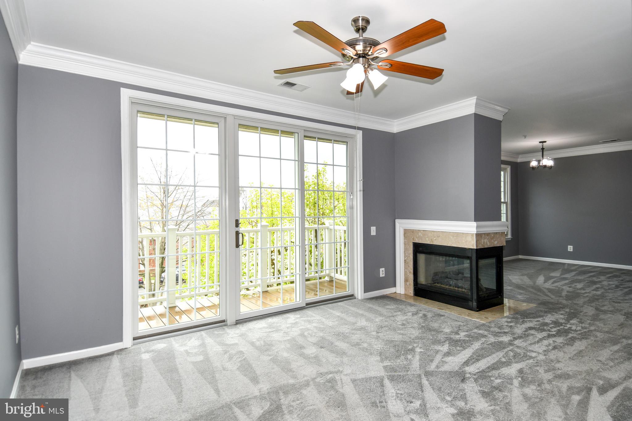 1809 KENWOOD AVENUE 301