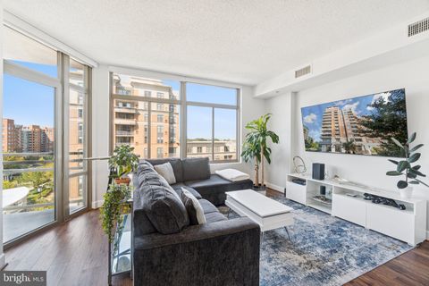 Condo For Rent - 3650 S Glebe Road #846<br/> ARLINGTON, VA 22202