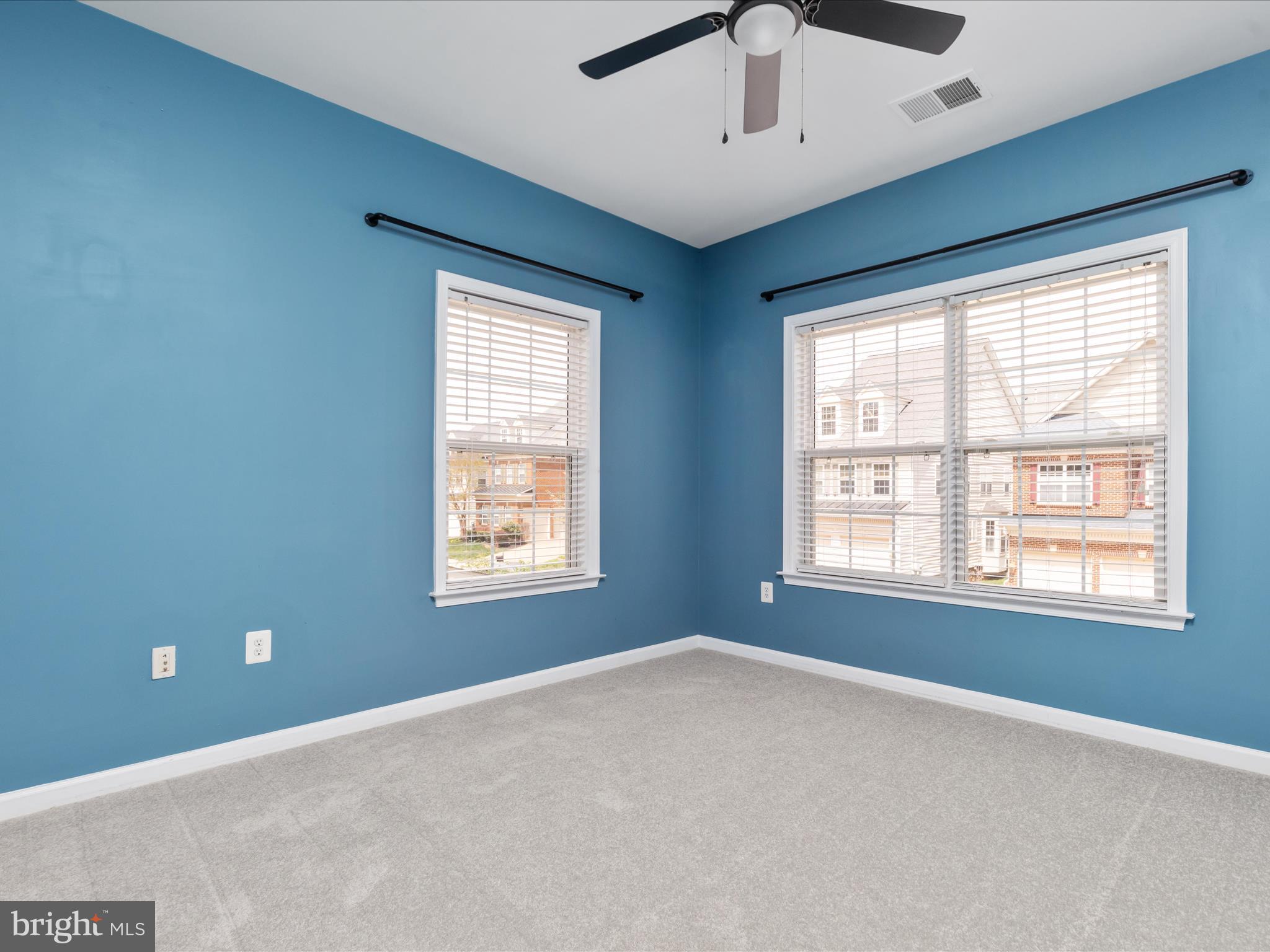 HAYMARKET STATION - Residential