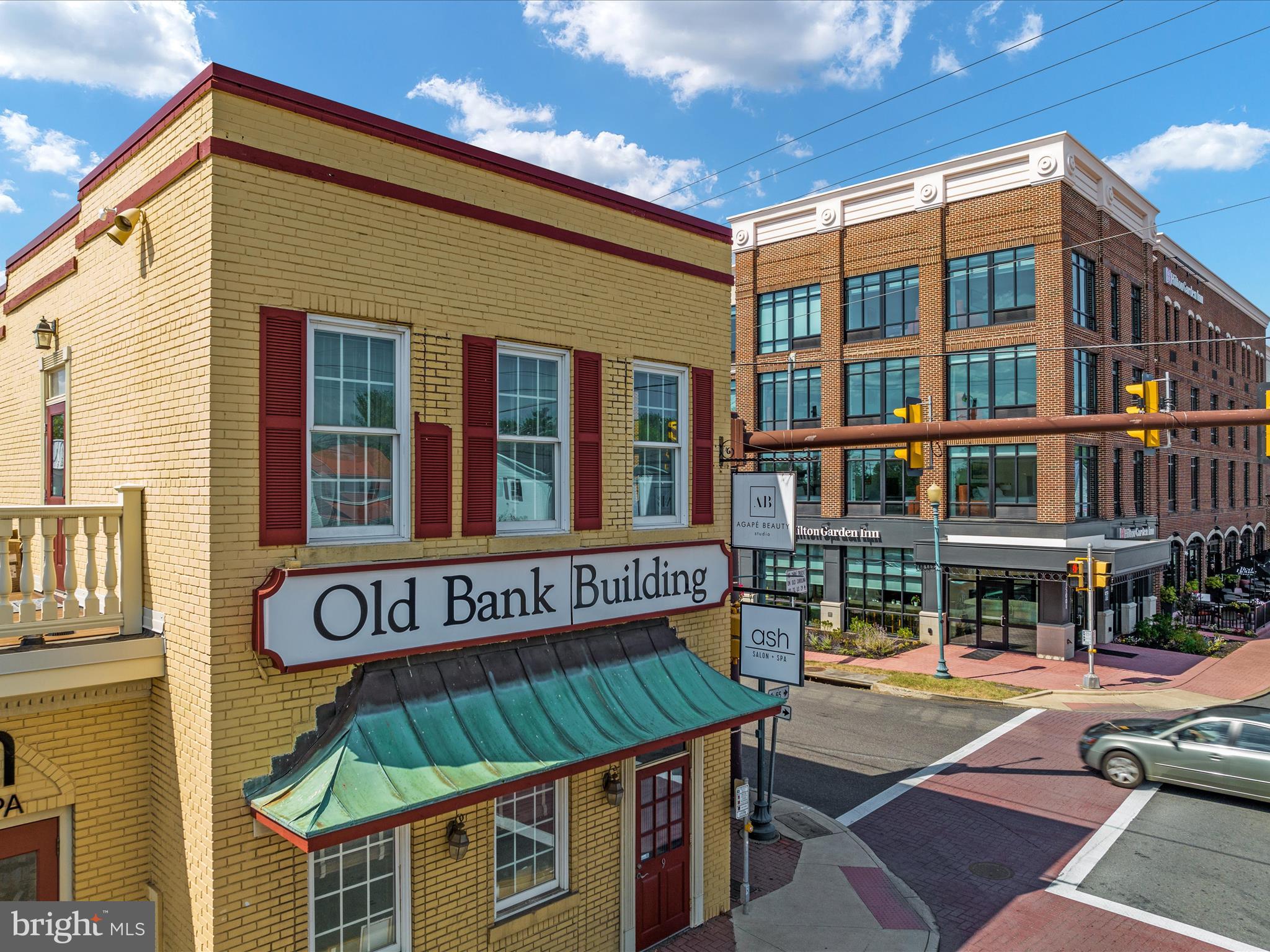 HAYMARKET STATION - Residential