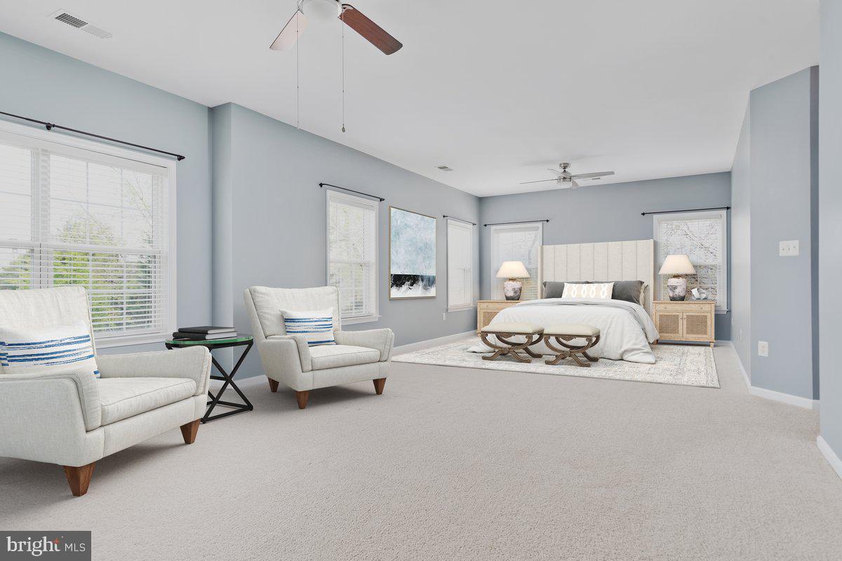 HAYMARKET STATION - Residential