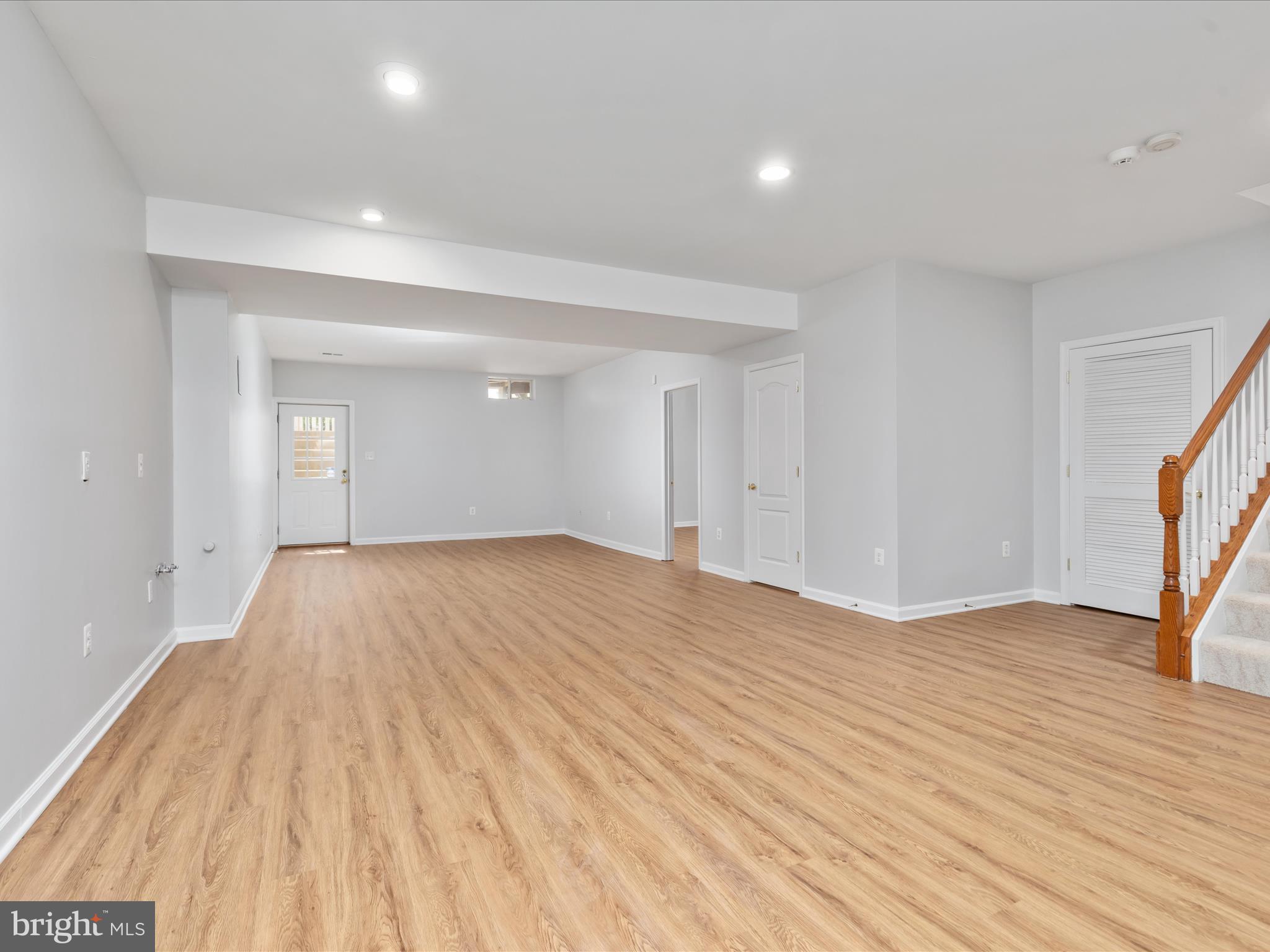 HAYMARKET STATION - Residential