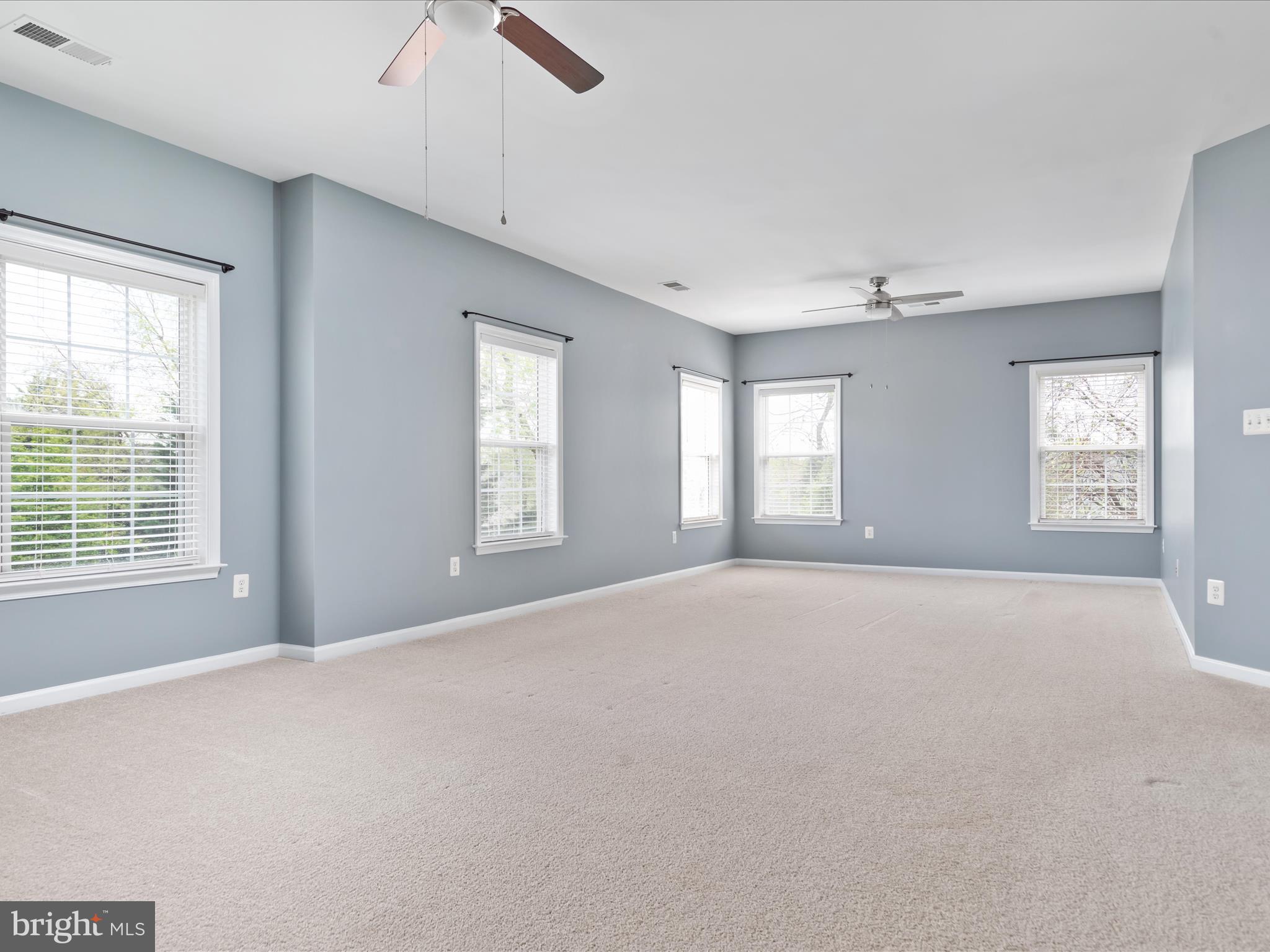 HAYMARKET STATION - Residential