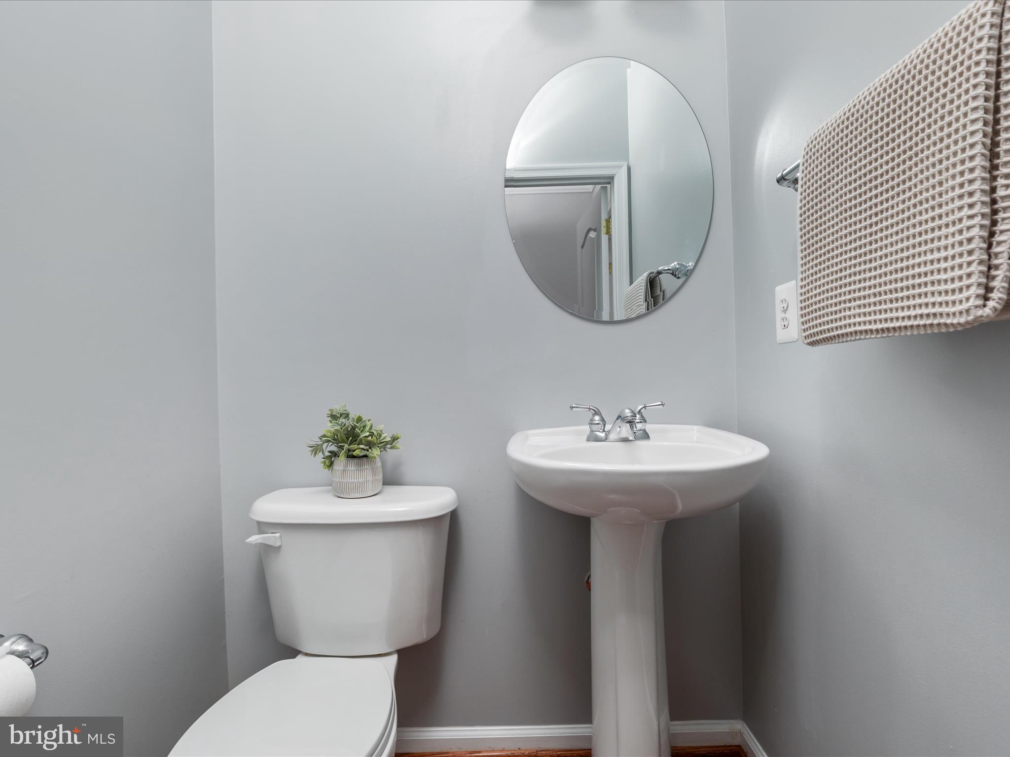 HAYMARKET STATION - Residential