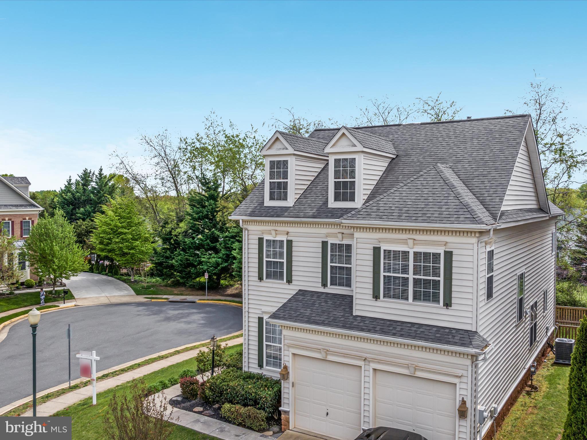 HAYMARKET STATION - Residential