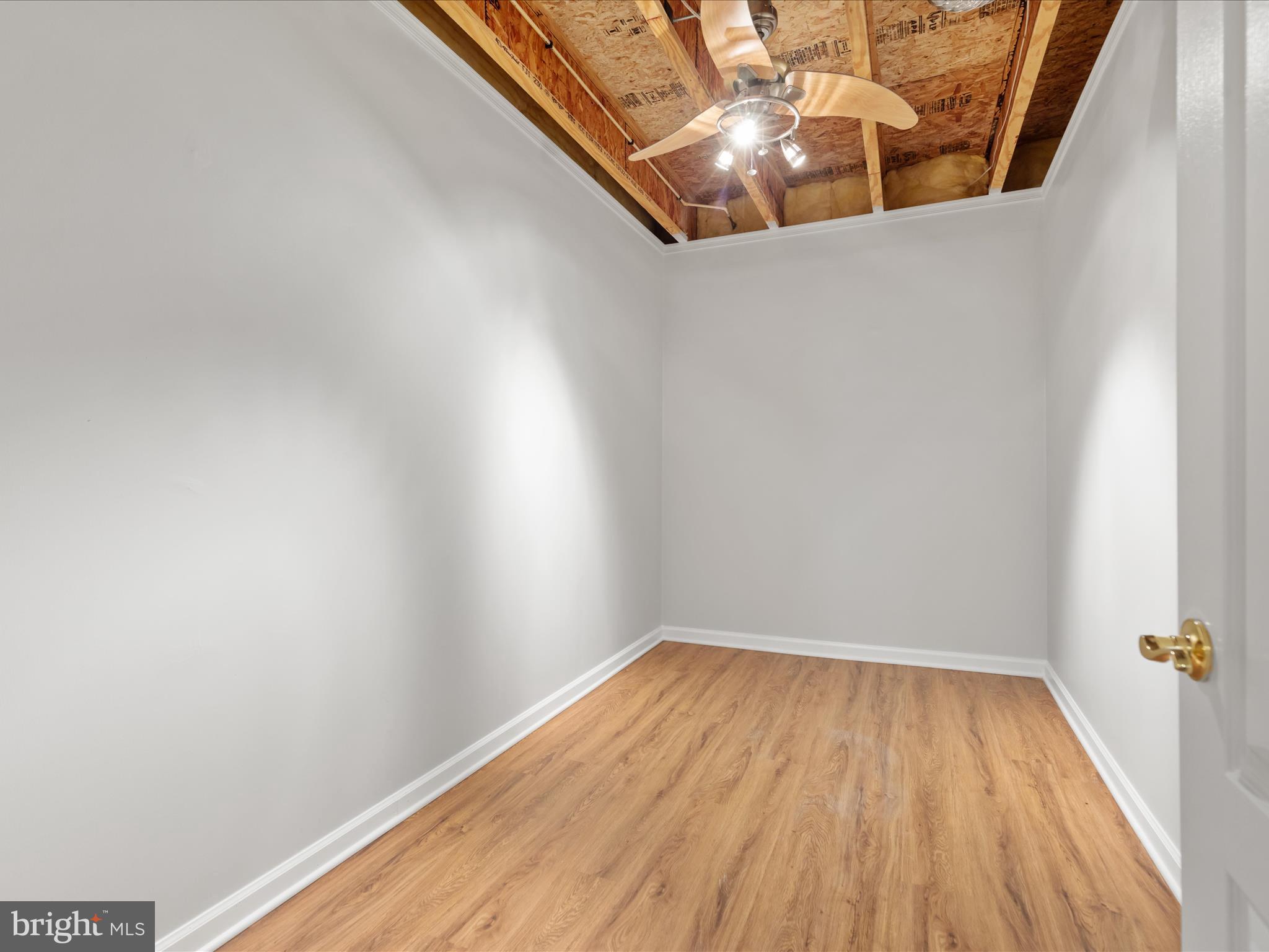 HAYMARKET STATION - Residential