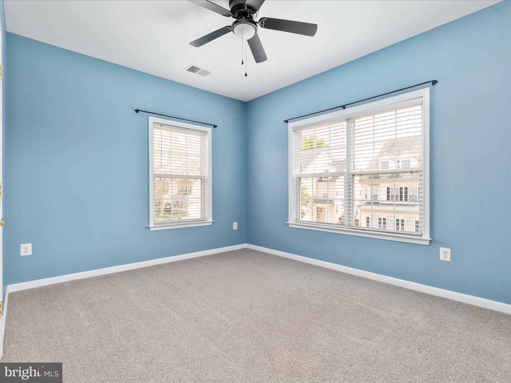 HAYMARKET STATION - Residential