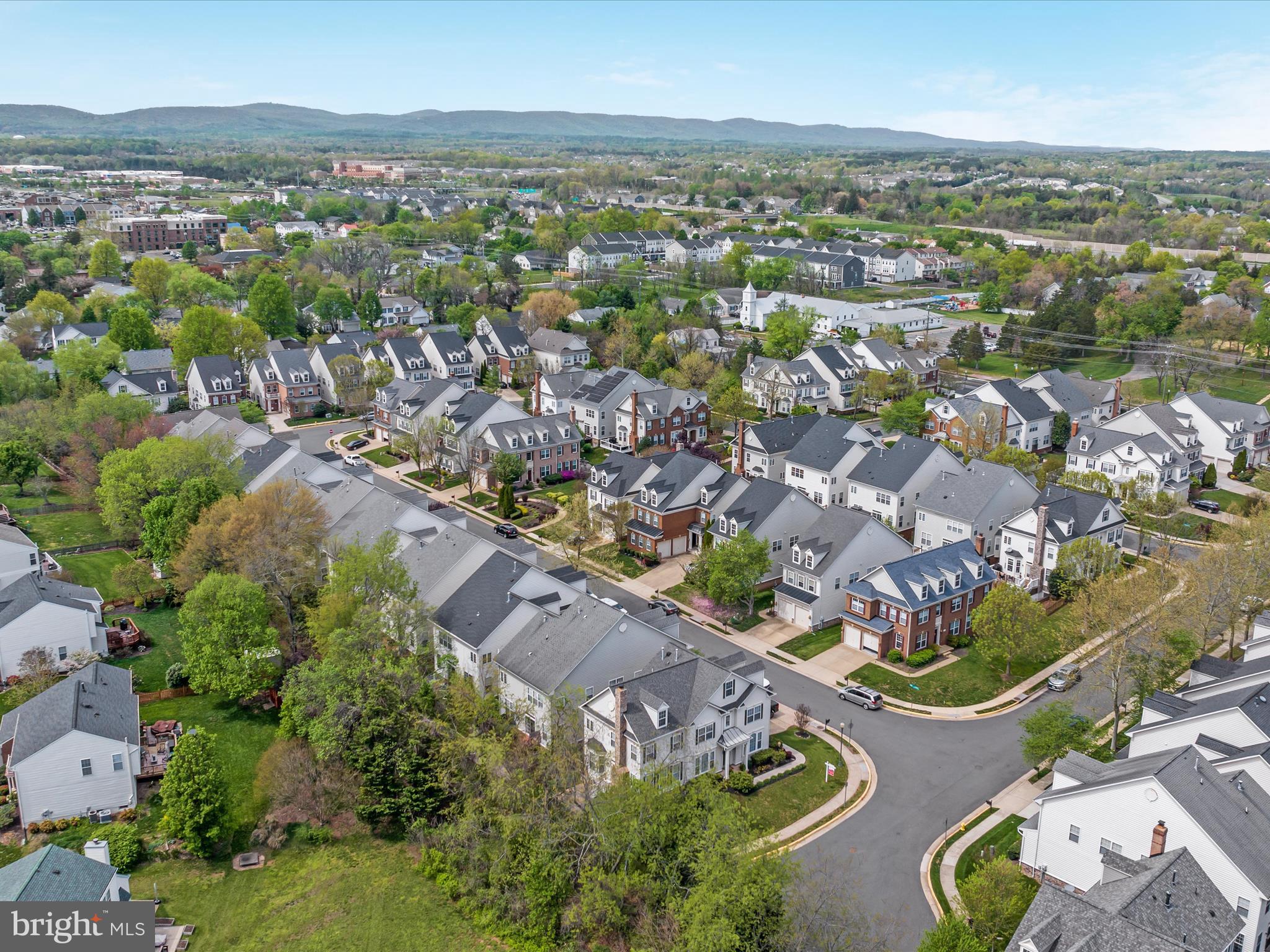 HAYMARKET STATION - Residential