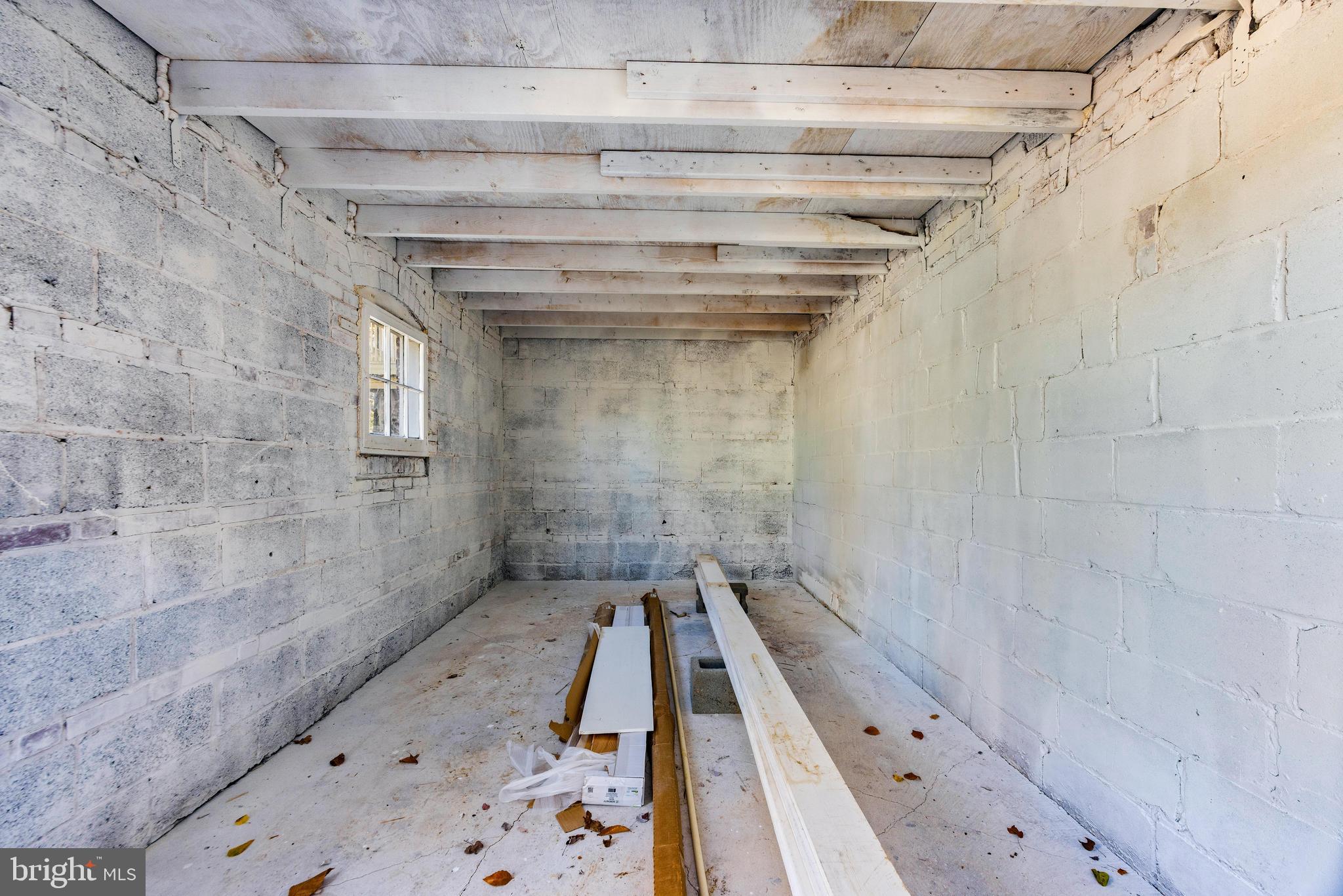 MOUNT WASHINGTON - Residential