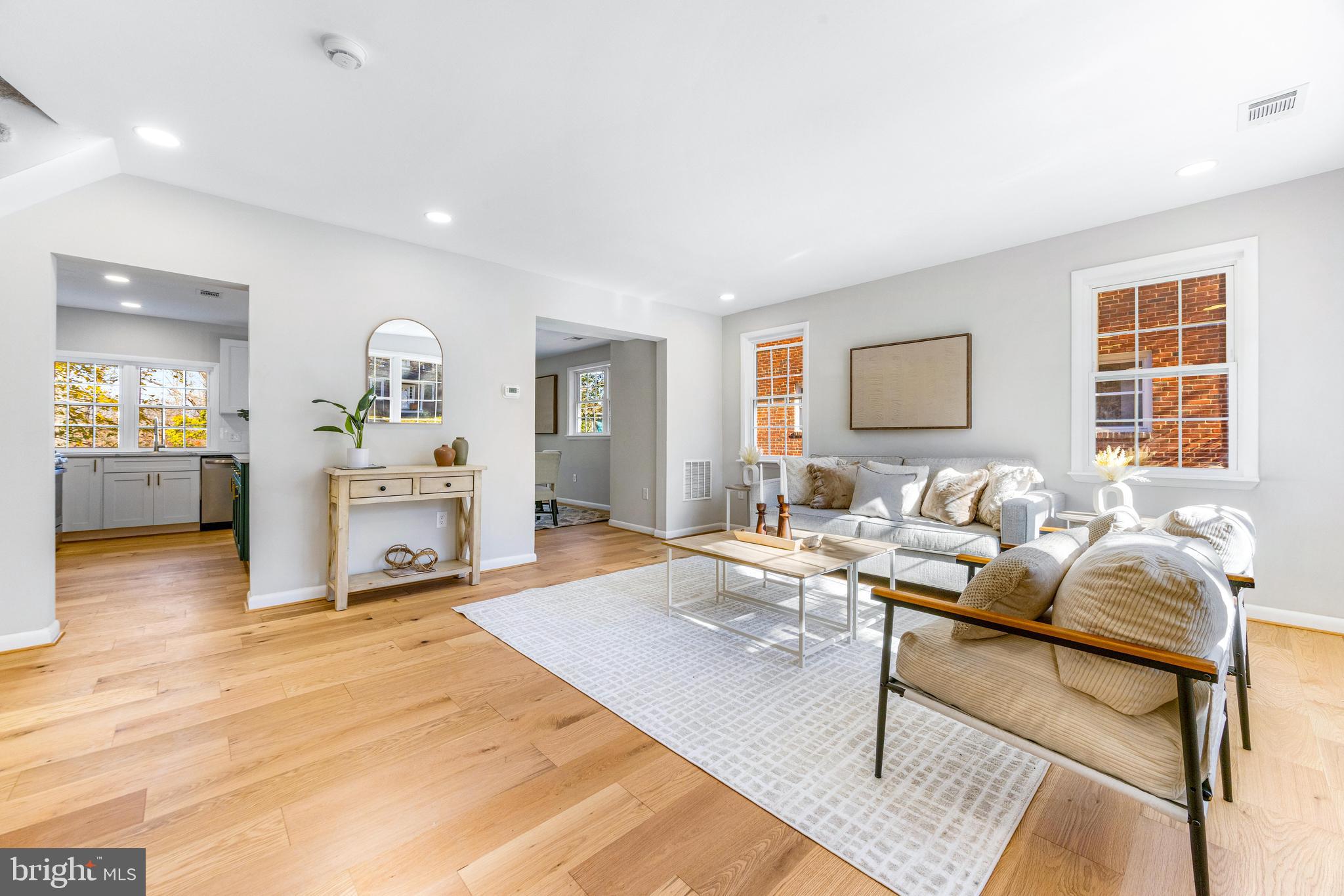 2204 SULGRAVE AVENUE