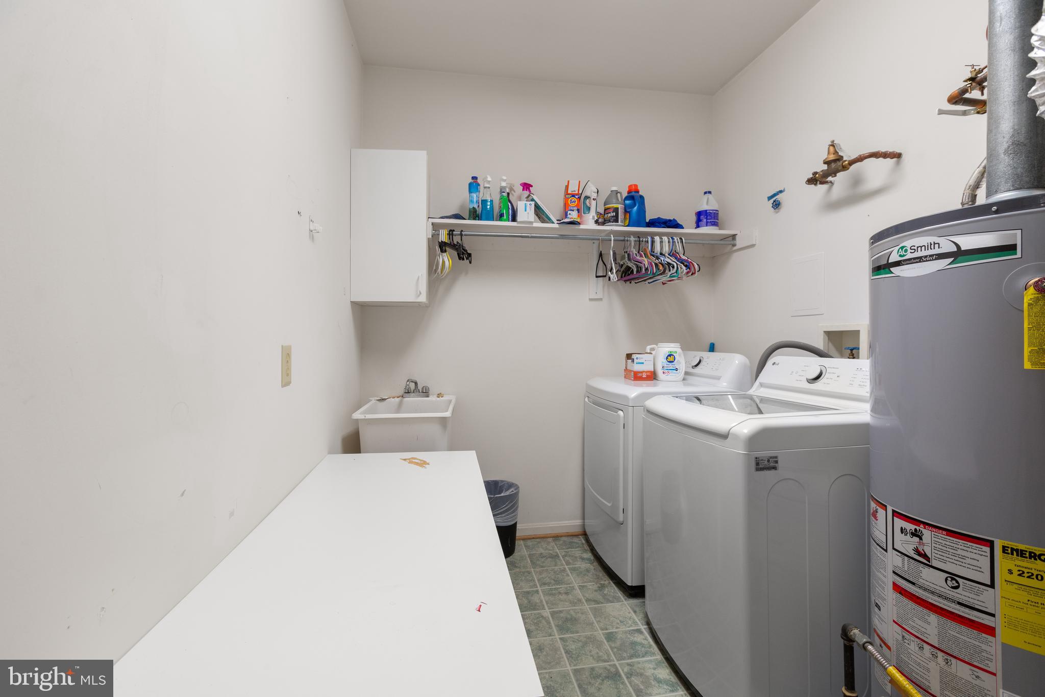 TURNBERRY WEST - Residential