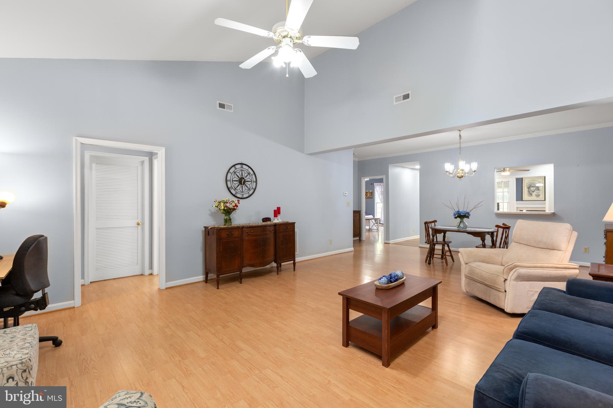 TURNBERRY WEST - Residential