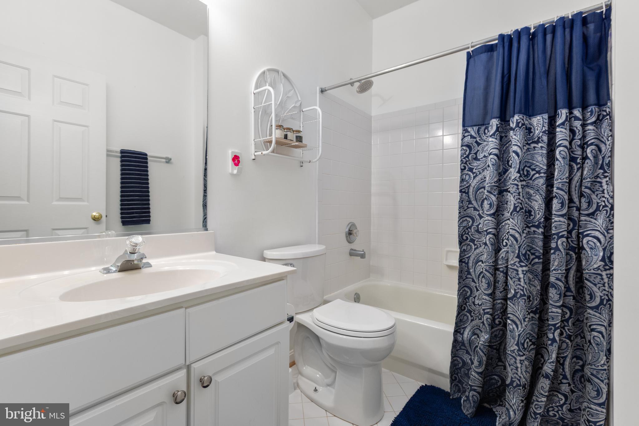 TURNBERRY WEST - Residential