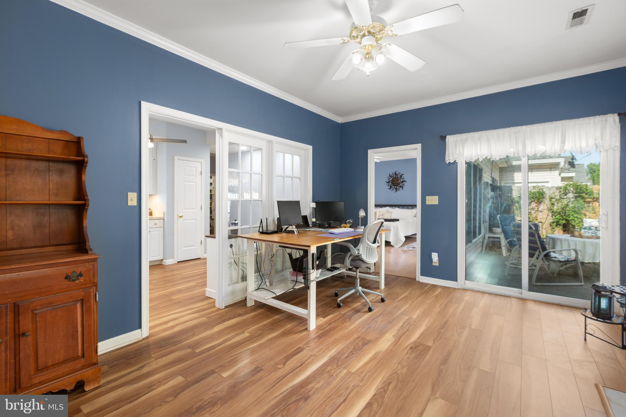 TURNBERRY WEST - Residential