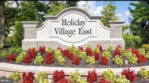 2702 BLUEGRASS DRIVE B