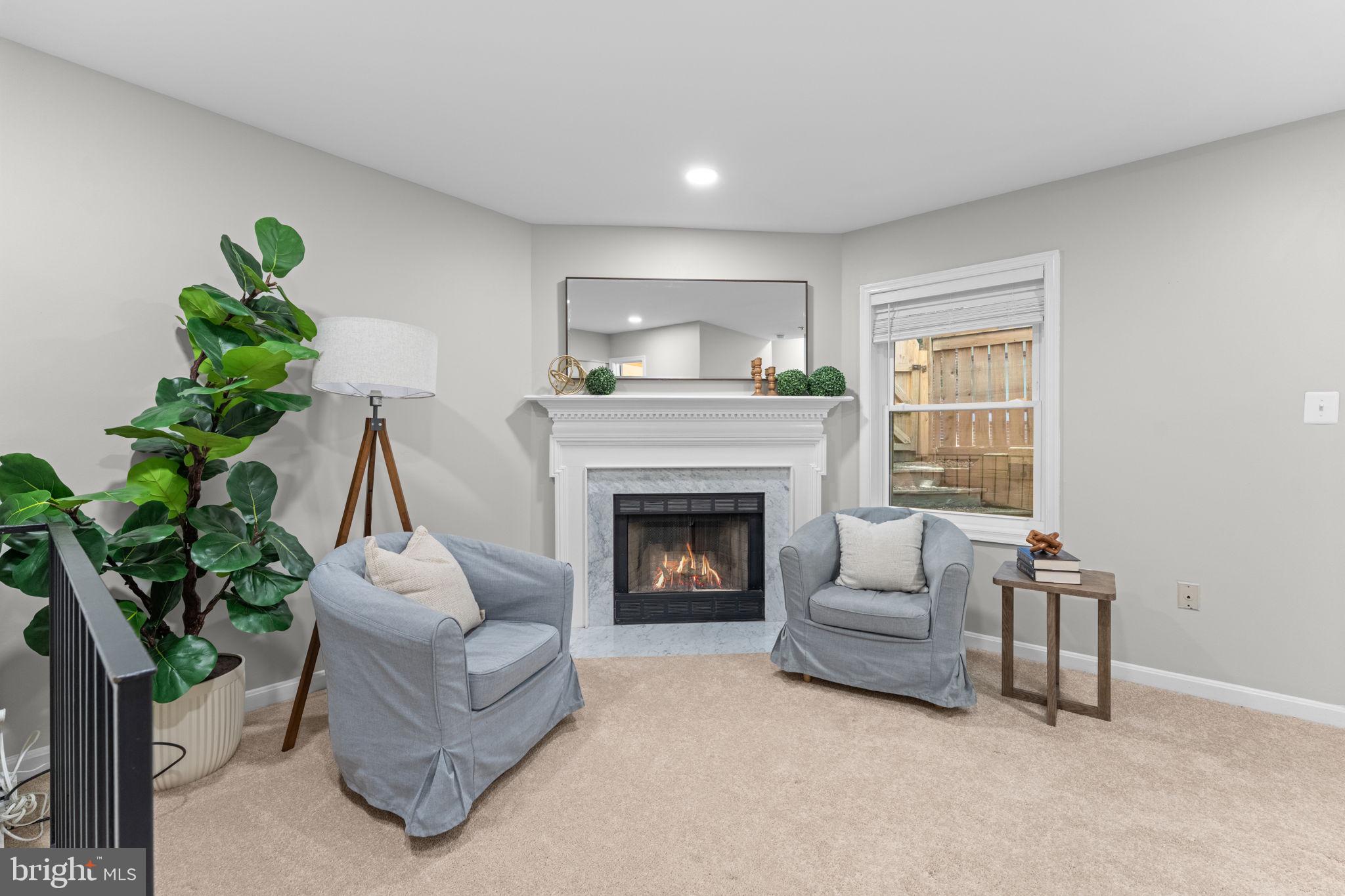 TOWNES OF BALLSTON - Residential