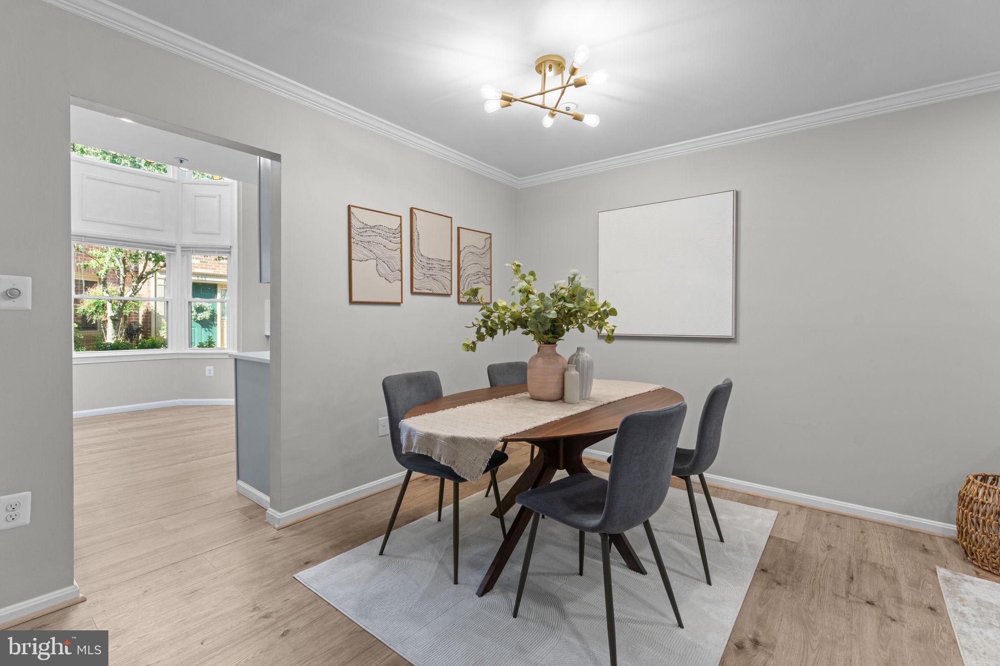 TOWNES OF BALLSTON - Residential