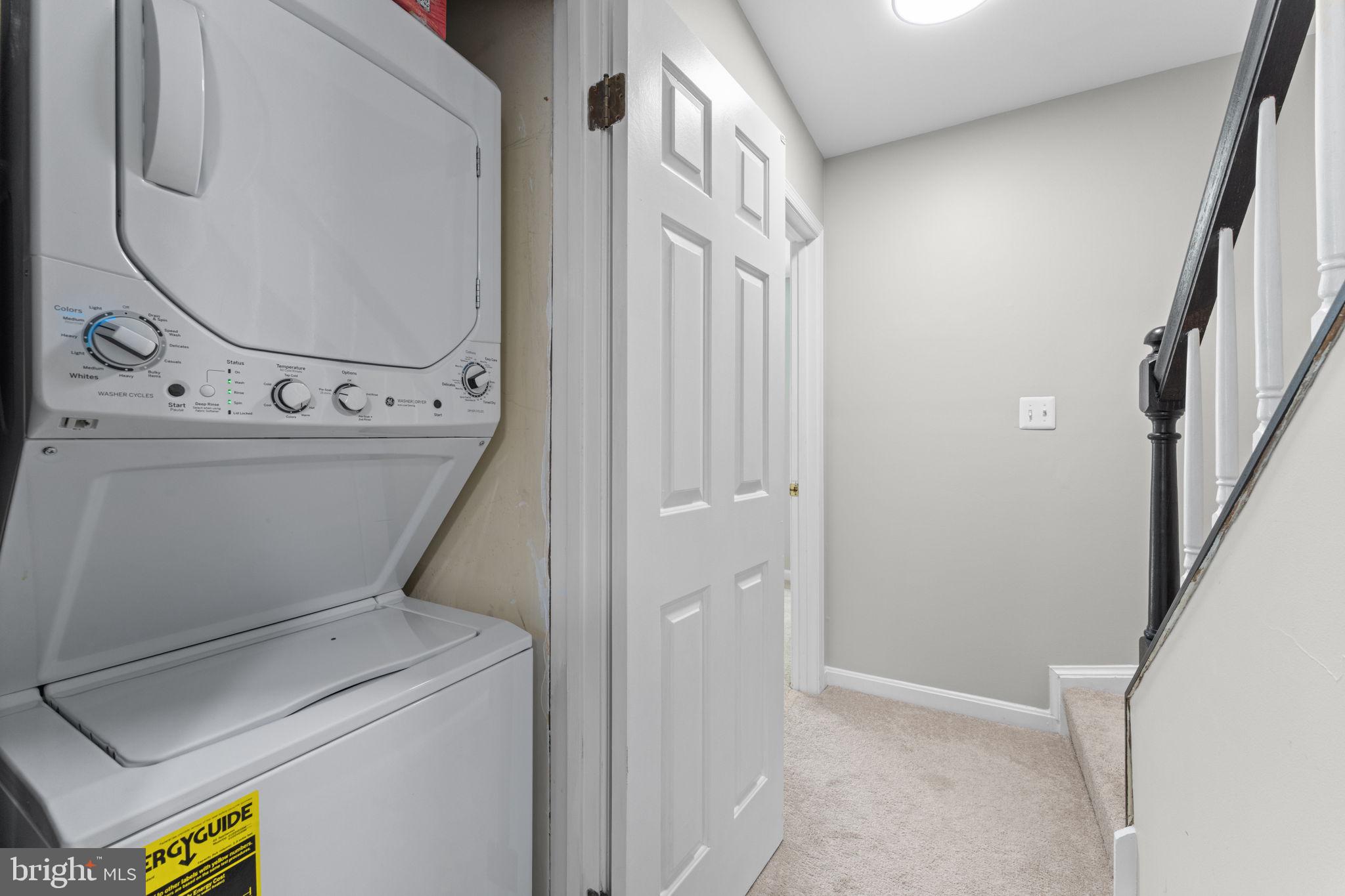 TOWNES OF BALLSTON - Residential