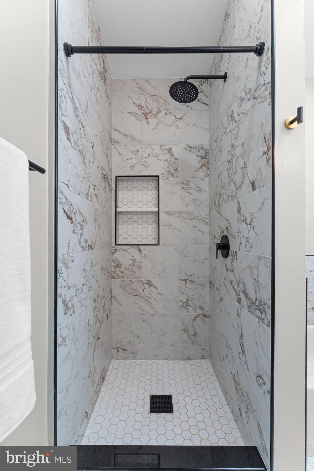 TOWNES OF BALLSTON - Residential
