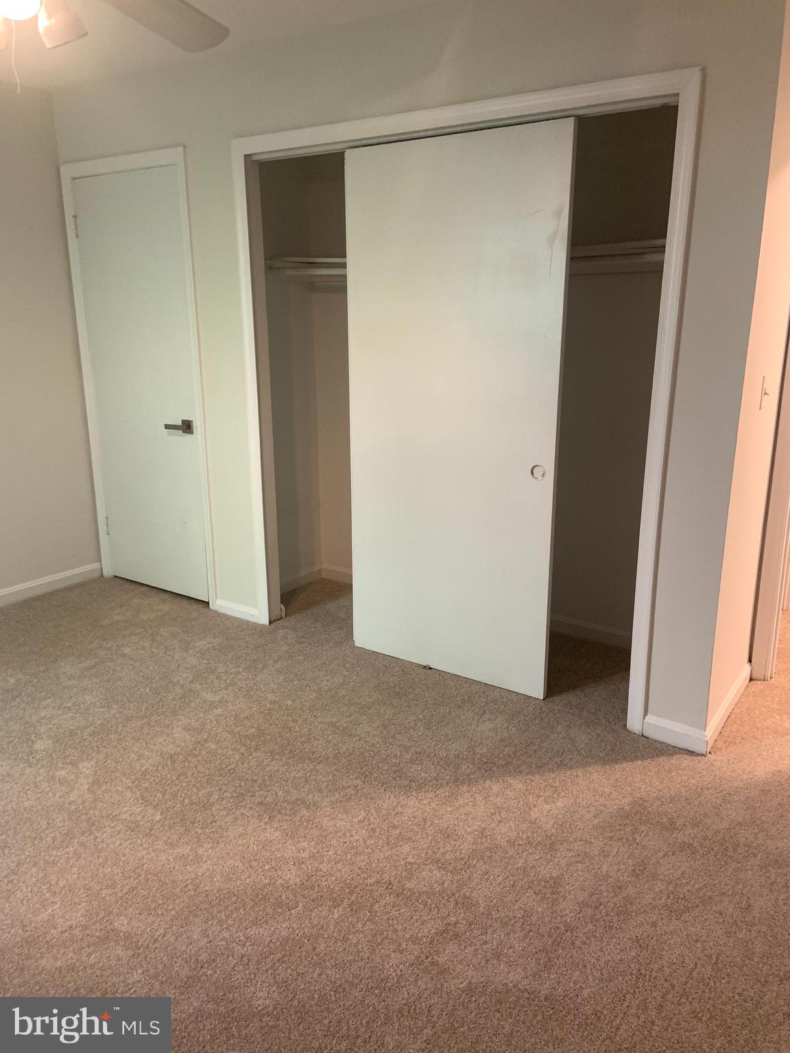 NORTH PORT - Residential Lease