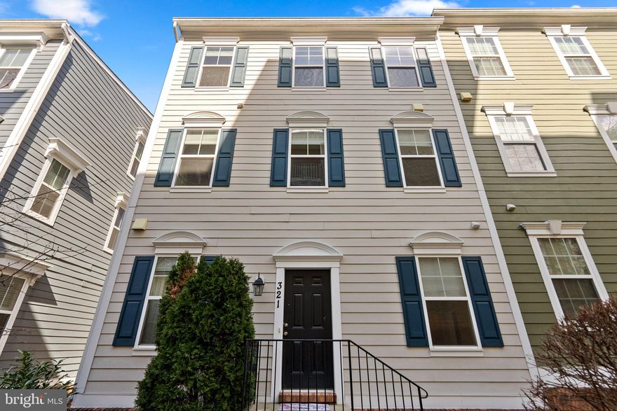 Lovely and Spacious 4 Level Town Home Located in Old Town Gaithersburg features 3 BR, 2.5 BA, 9' Ceilings and Hardwood Floors throughout.  This spacious condo lives like a townhome.  Enjoy entertaining in almost 2,700 square feet of  meticulously maintained Open Concept Living.  The Main Level consists of the Living Room, Family Room, Dining Room and Kitchen.  Gourmet Kitchen features Stainless Steel Appliances, 5 Burner Gas Range and Granite Counters; Back-splash, Cabinets, Center Island with ample storage and eat-in Breakfast Area.  Rich hardwood floors grace the three oversized bedrooms with walk-in closet that comprise the upper level.  The Primary Bedroom features Loft Office,  2 Walk-in Closets and beautifully appointed Bathroom with separate bathtub, shower as well as the dual vanity.  You’ll love the 9' high ceilings, Front Access 2 Car Garage parking and the layout of this move-in ready home.  Located in  Old Town Gaithersburg and close to highway and parks etc.  Less than ½ mile to MARC commuter train, bus stop, grocery store, shopping and elementary school.  Very private setting facing trees.  Plenty of good features you have been looking for, do not let this one pass!
*** Thank You For Removing Shoes At Viewing ***
*** Offer Deadline :  6:00pm on 3/13/2024 ***