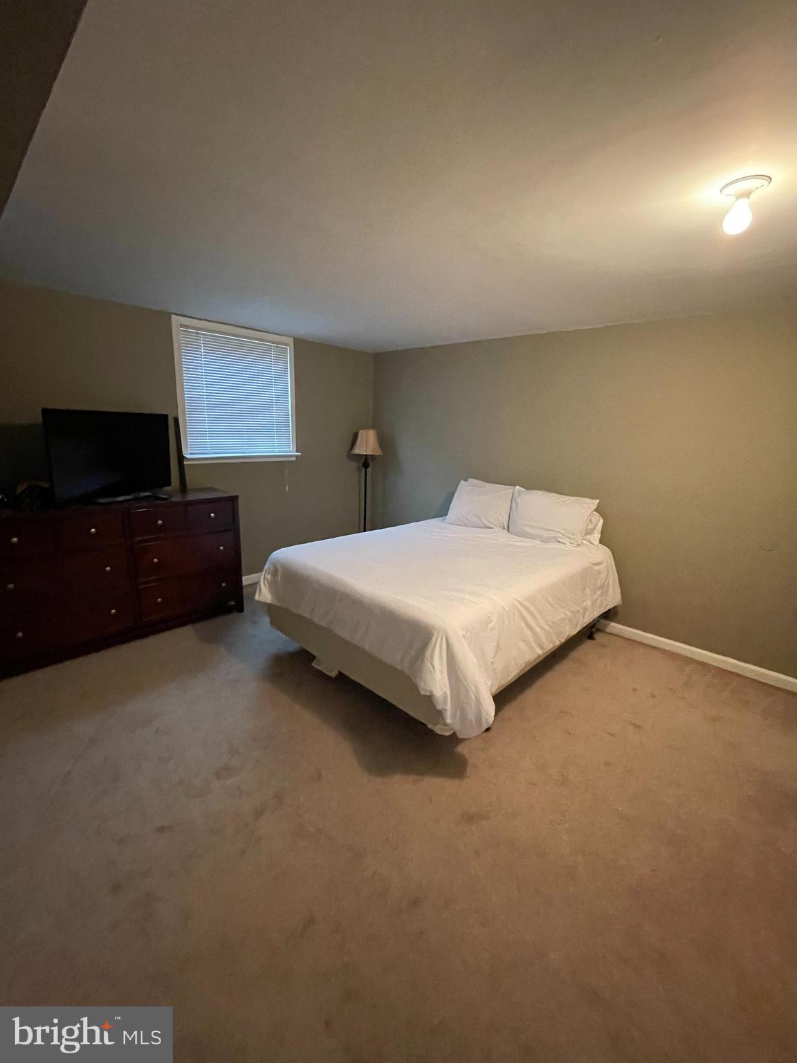 WILDWOOD ESTATES - Residential Lease