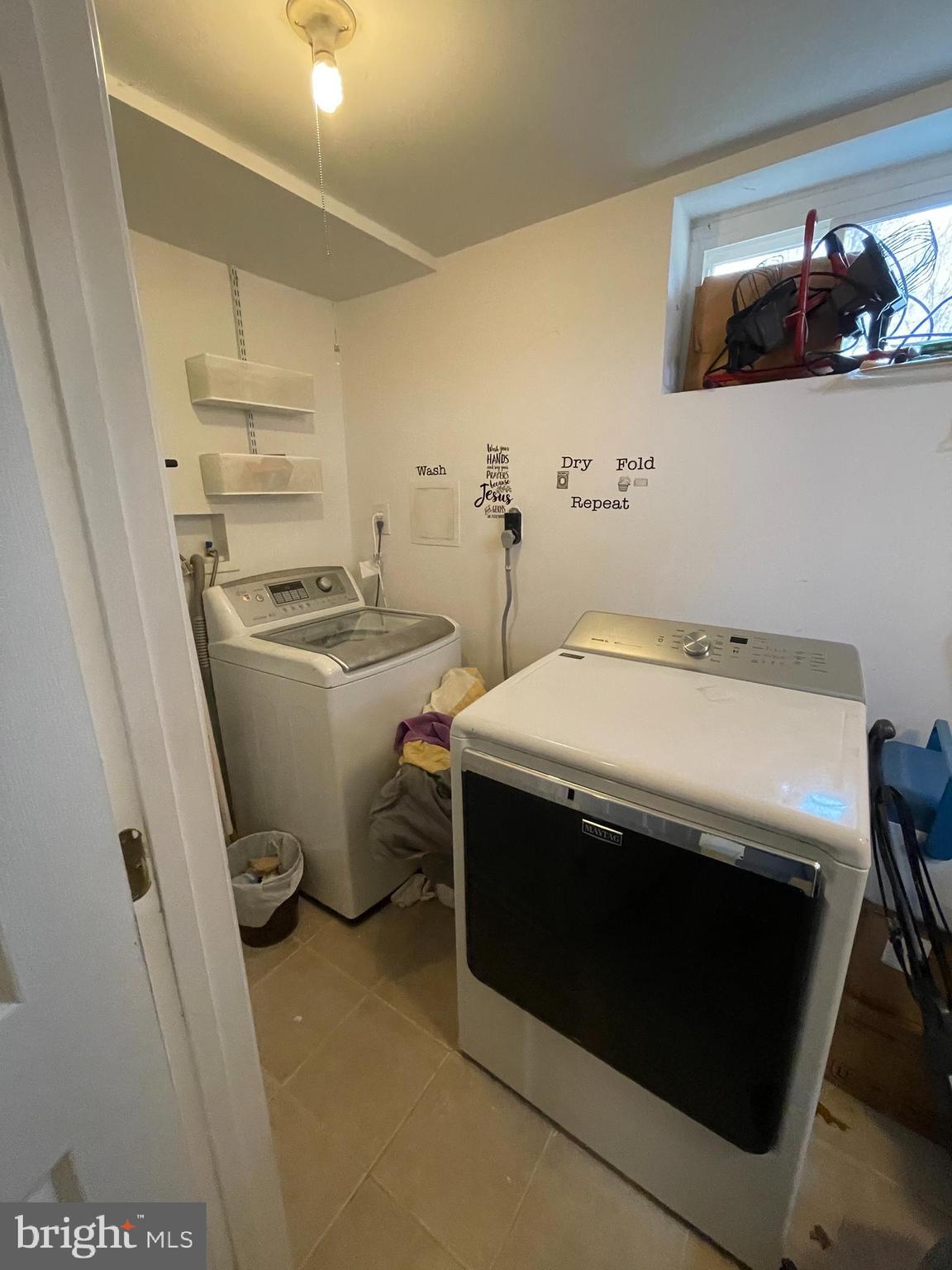 WILDWOOD ESTATES - Residential Lease