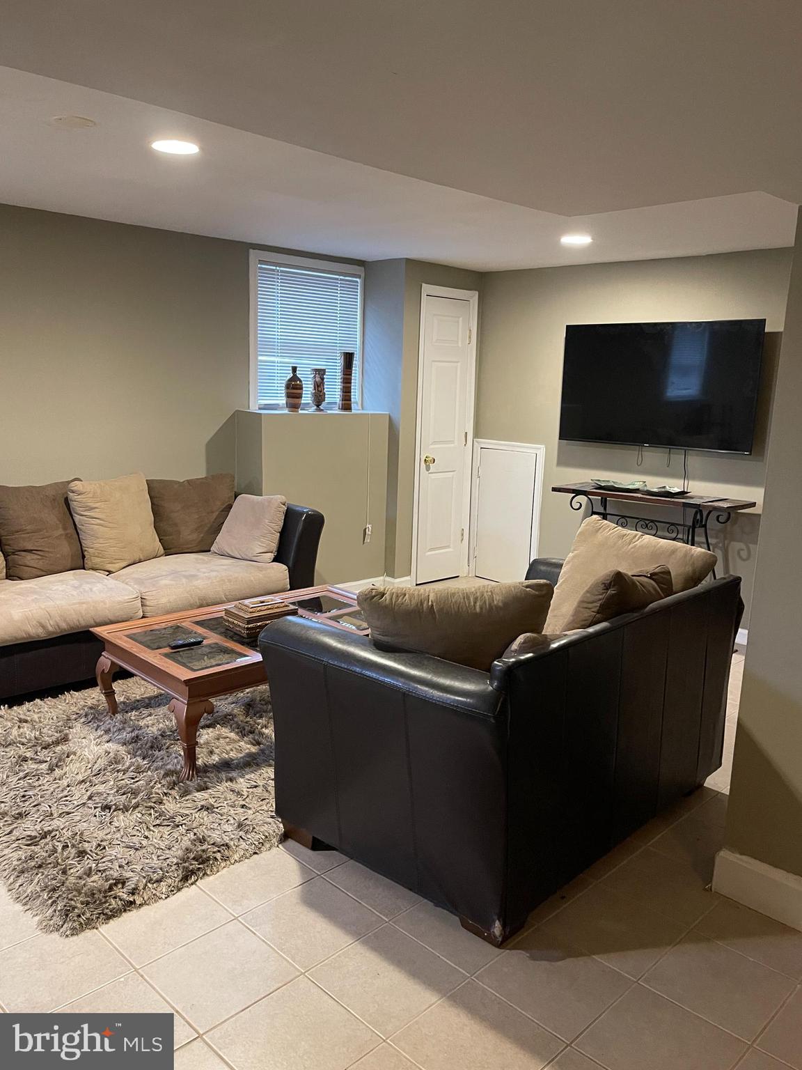 WILDWOOD ESTATES - Residential Lease