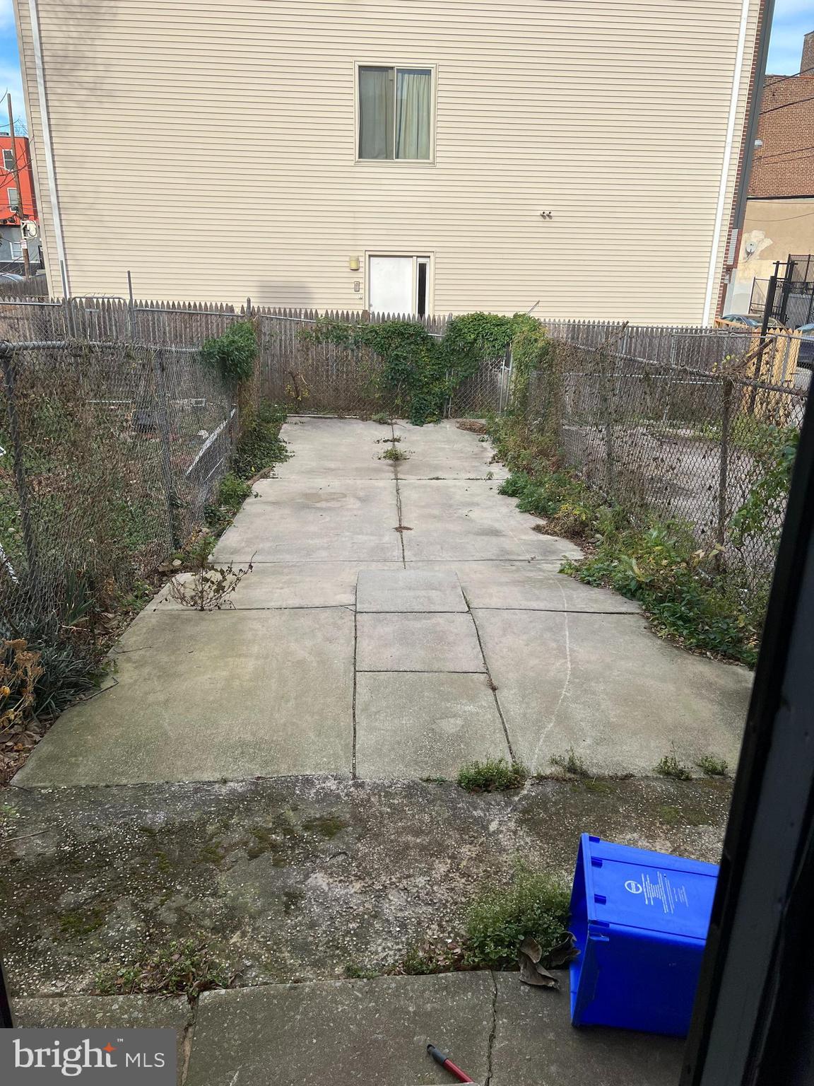 FRANCISVILLE - Residential Income