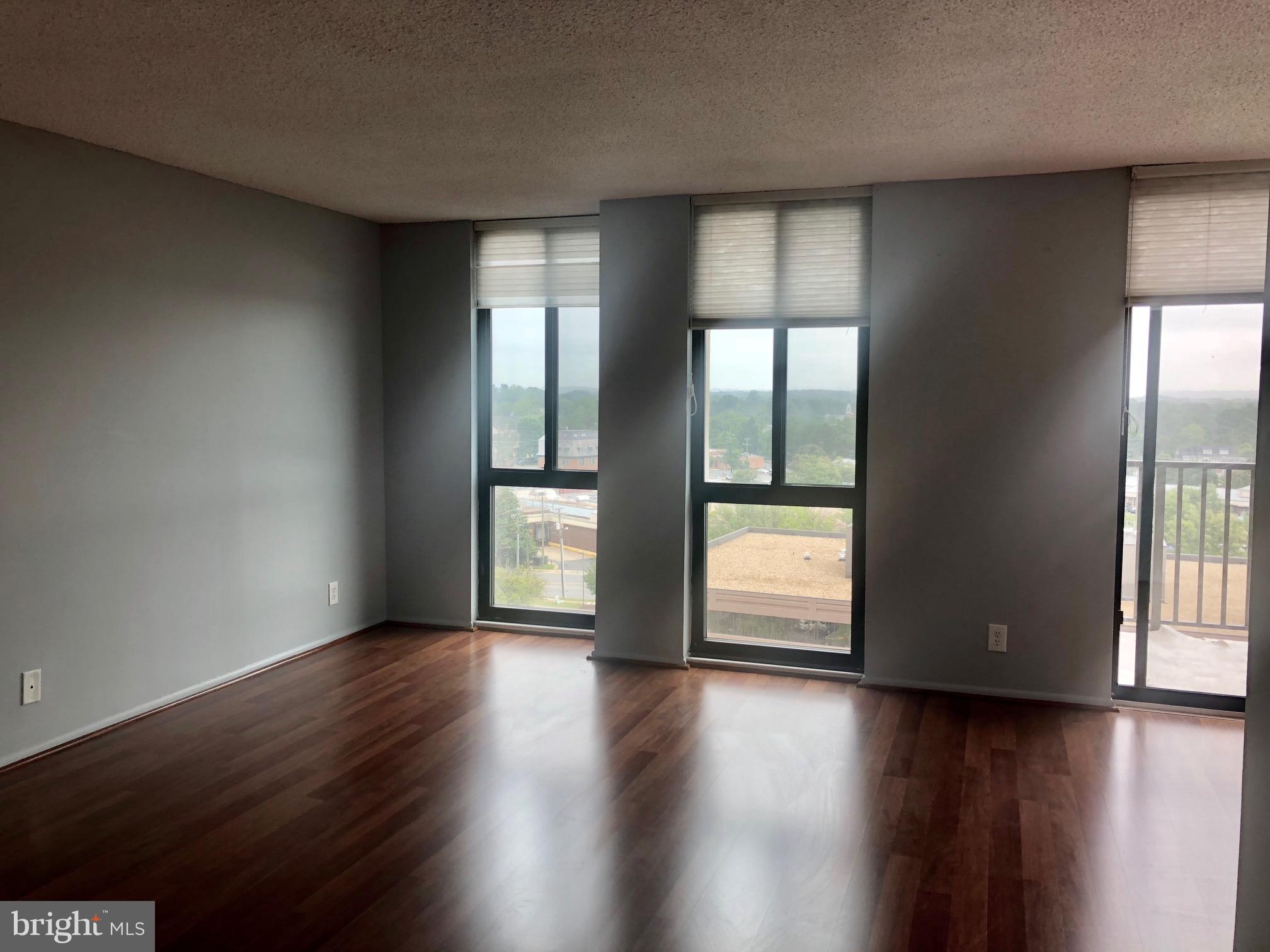 MCLEAN HOUSE - Residential Lease