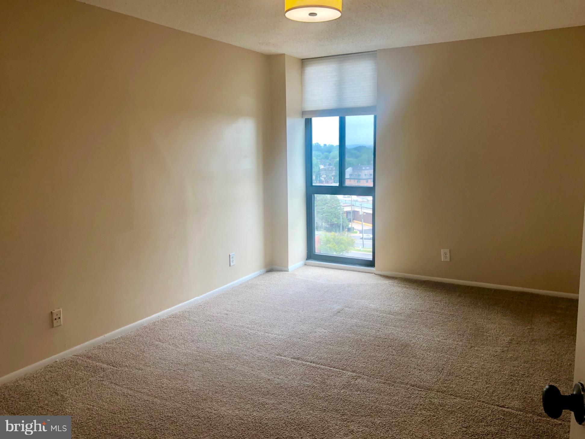 MCLEAN HOUSE - Residential Lease