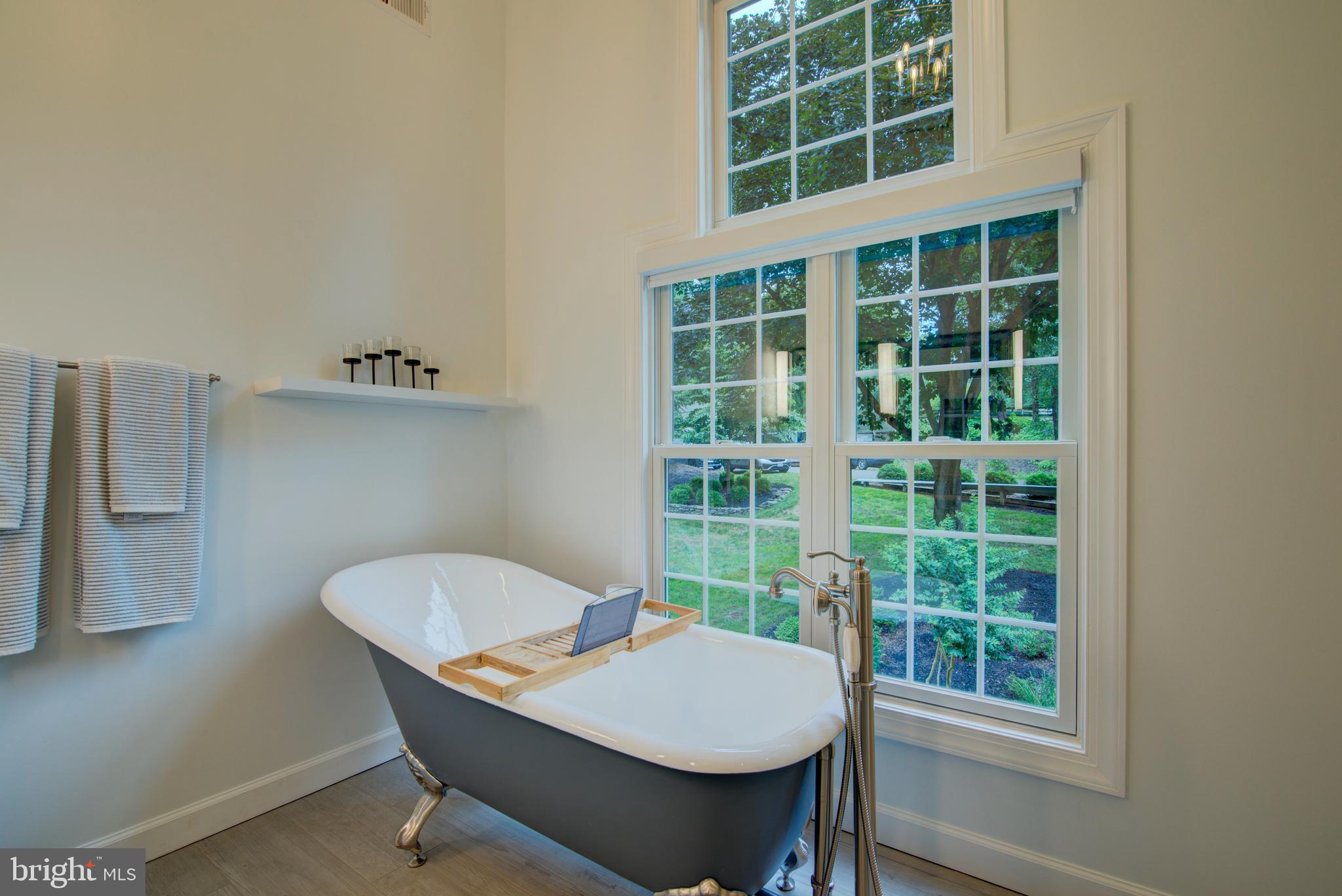 VALE PARK WEST - Residential