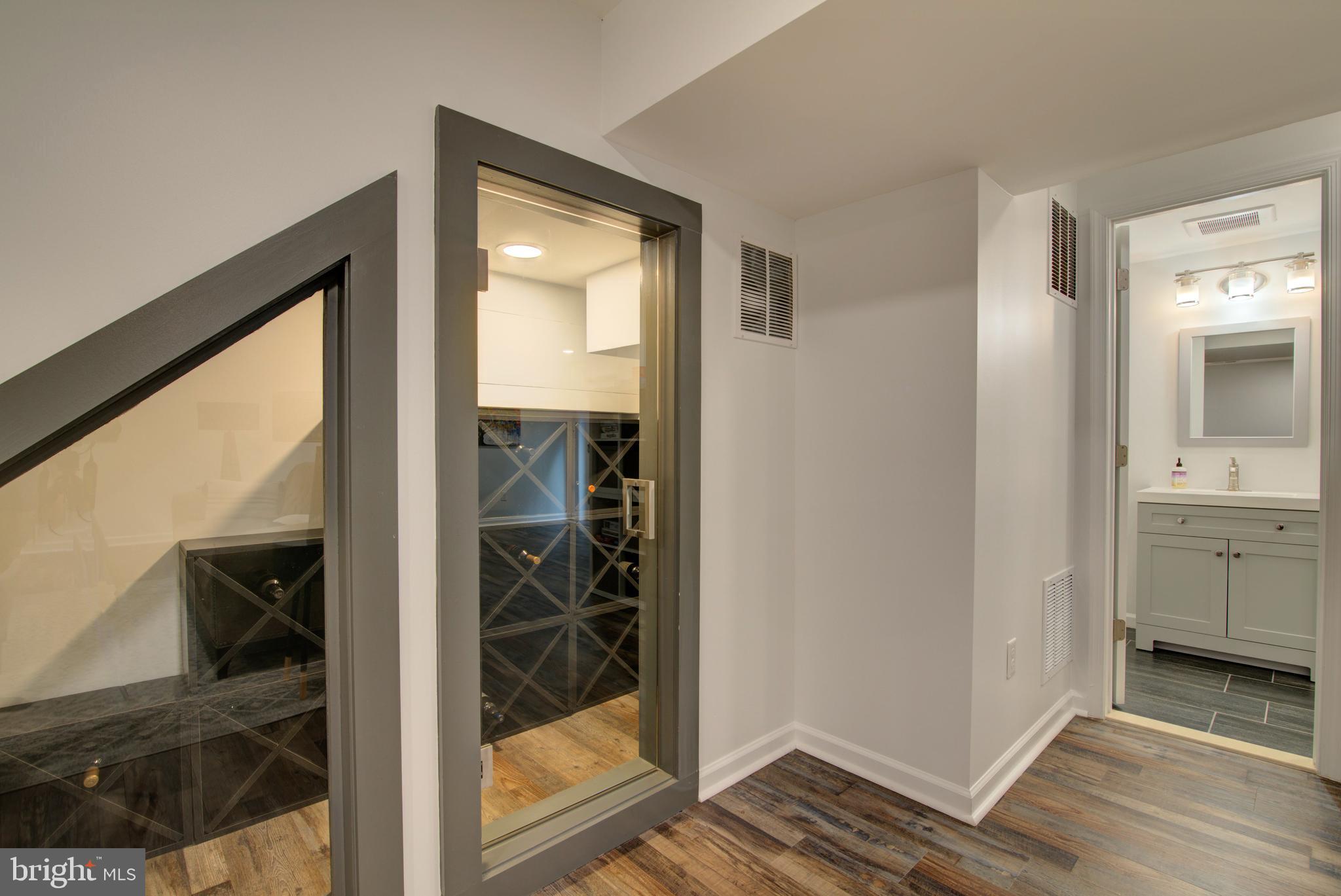 VALE PARK WEST - Residential