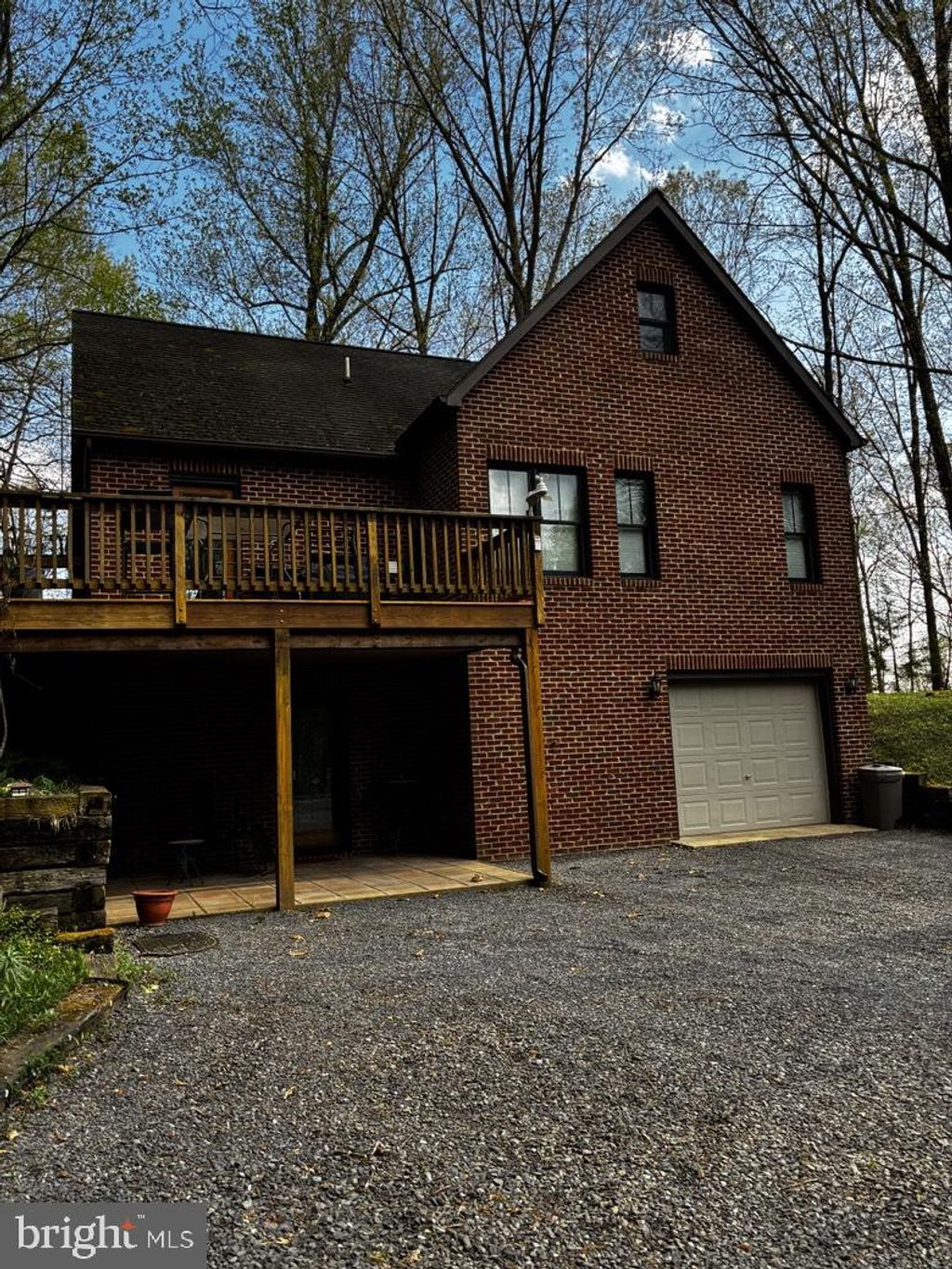 Photo of 5060 Ridgeview Road, REVA, VA 22735 (MLS # VAMA2002720)