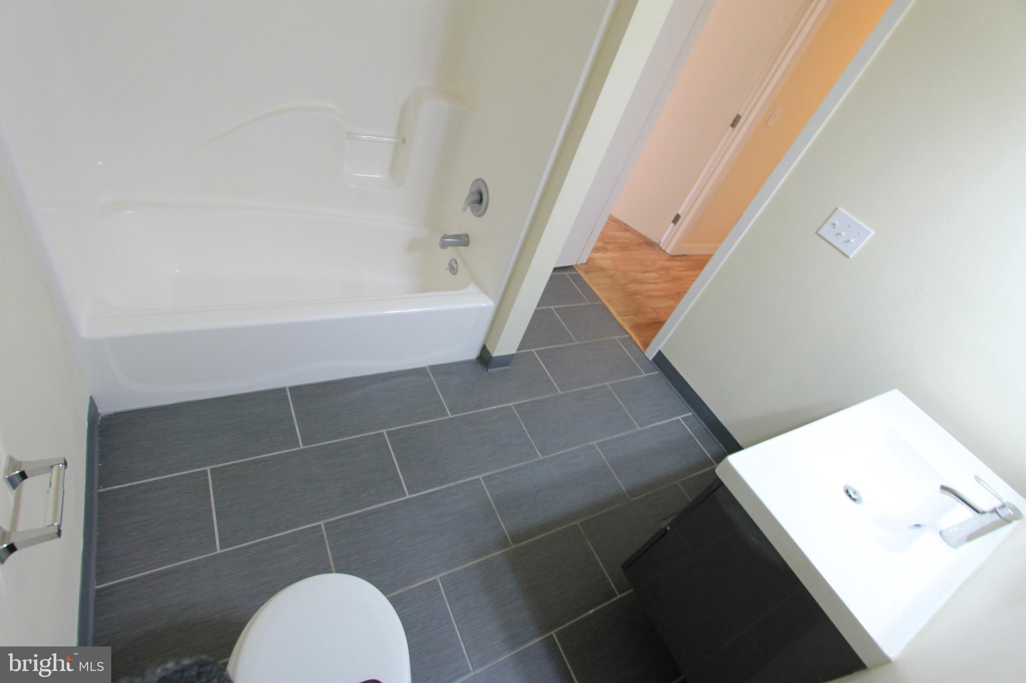 GERMANTOWN (EAST) - Residential Lease