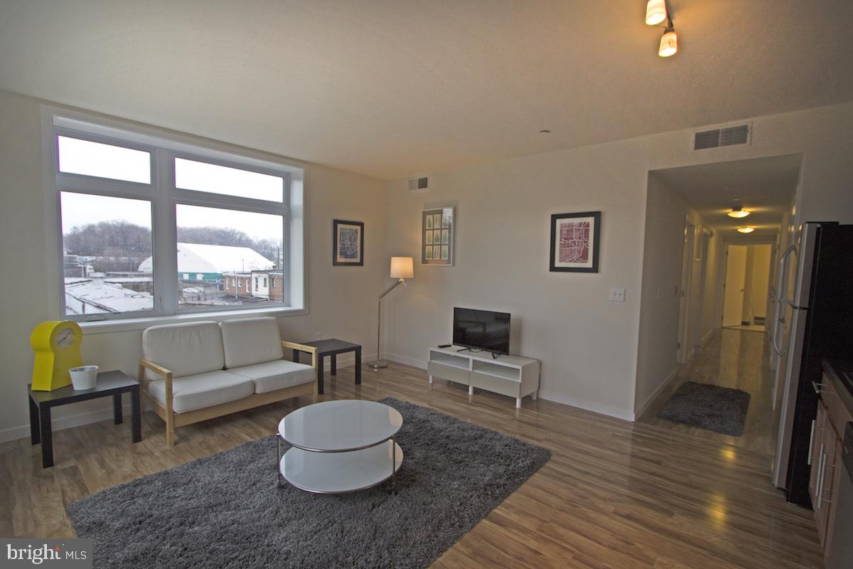 GERMANTOWN (EAST) - Residential Lease