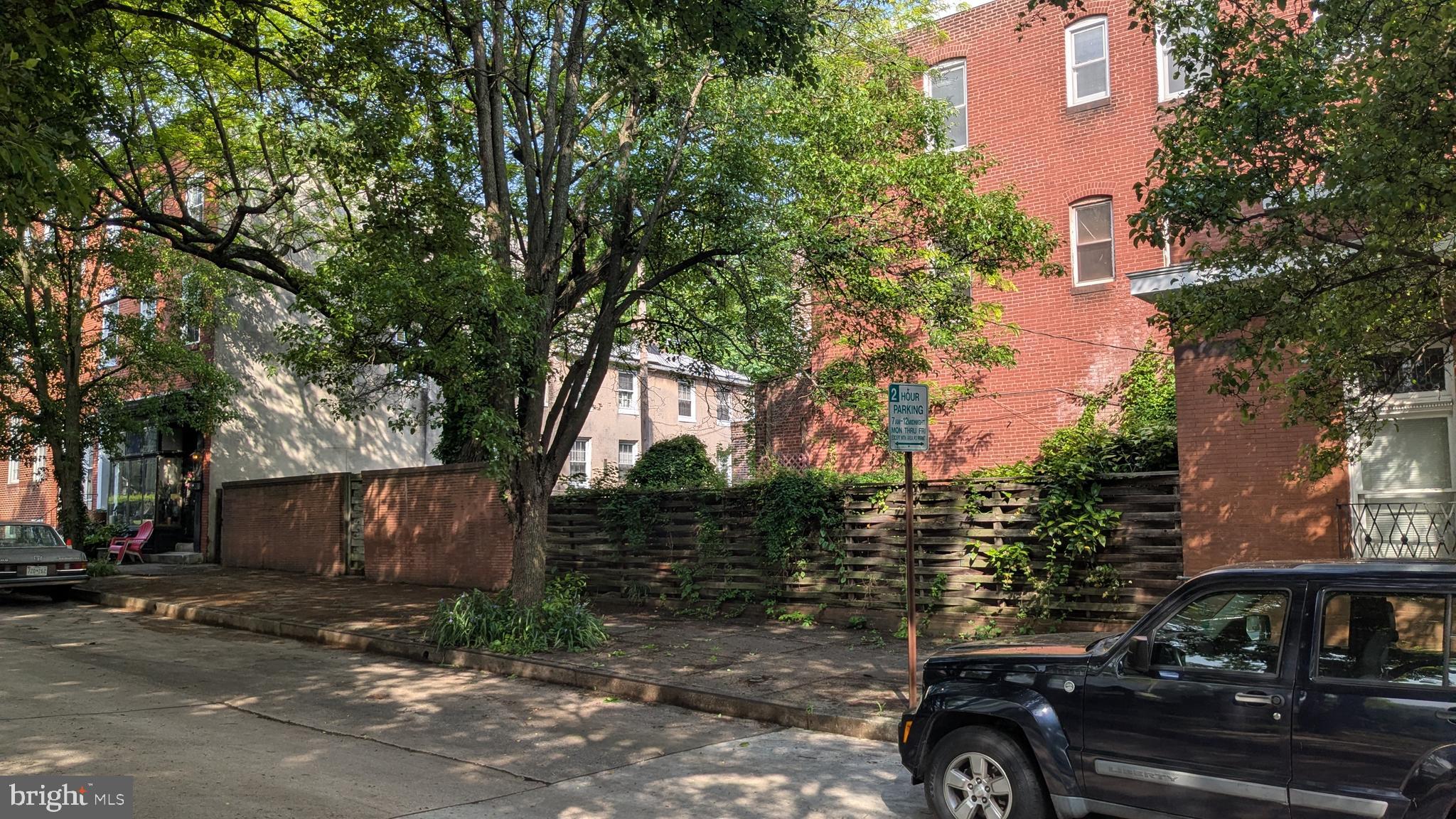 1202 BOLTON STREET