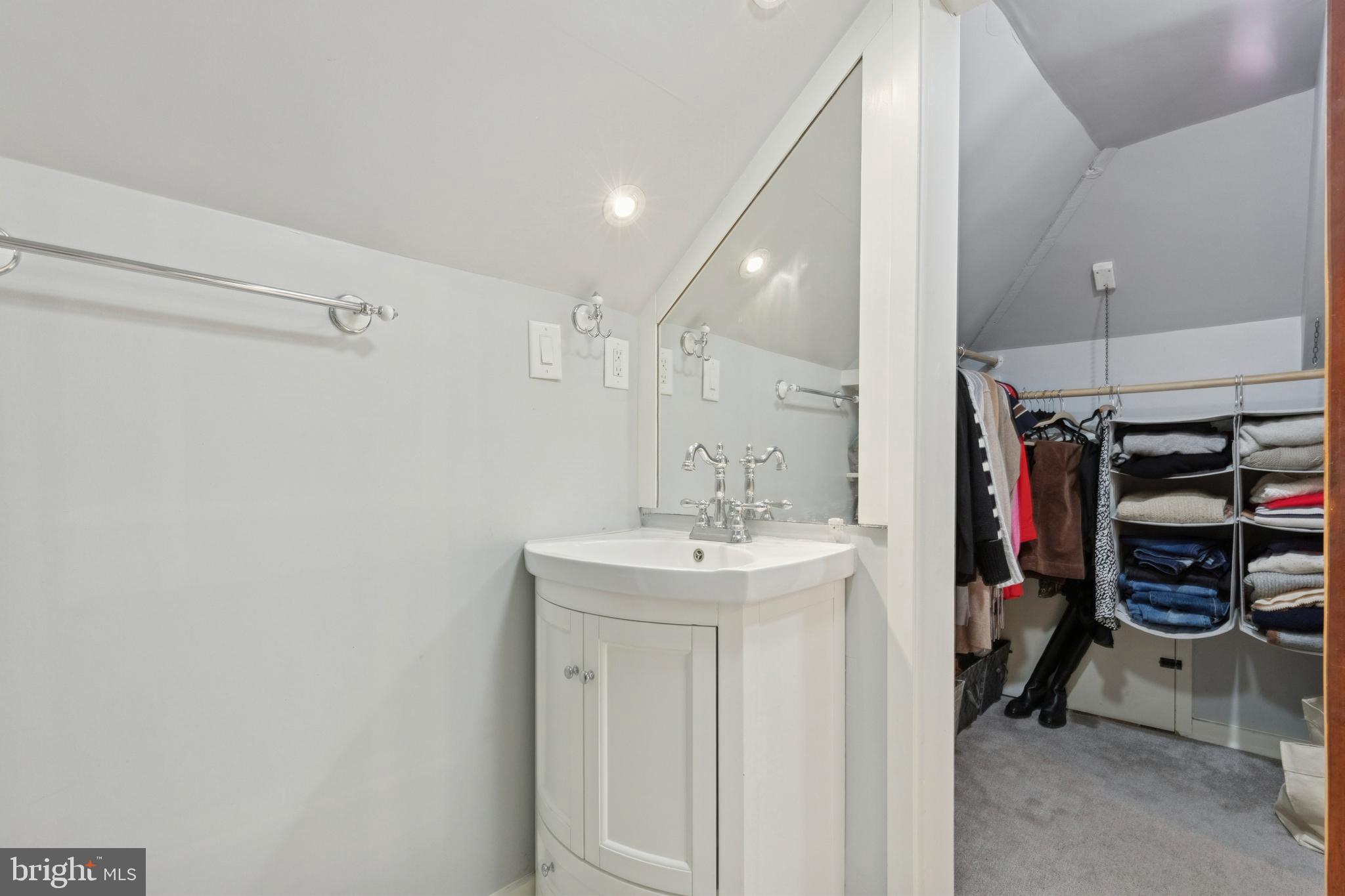 DOYLESTOWN BORO - Residential