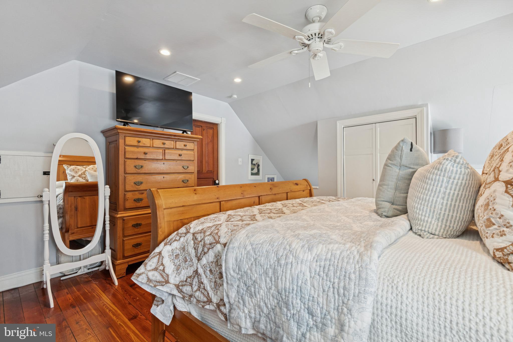 DOYLESTOWN BORO - Residential