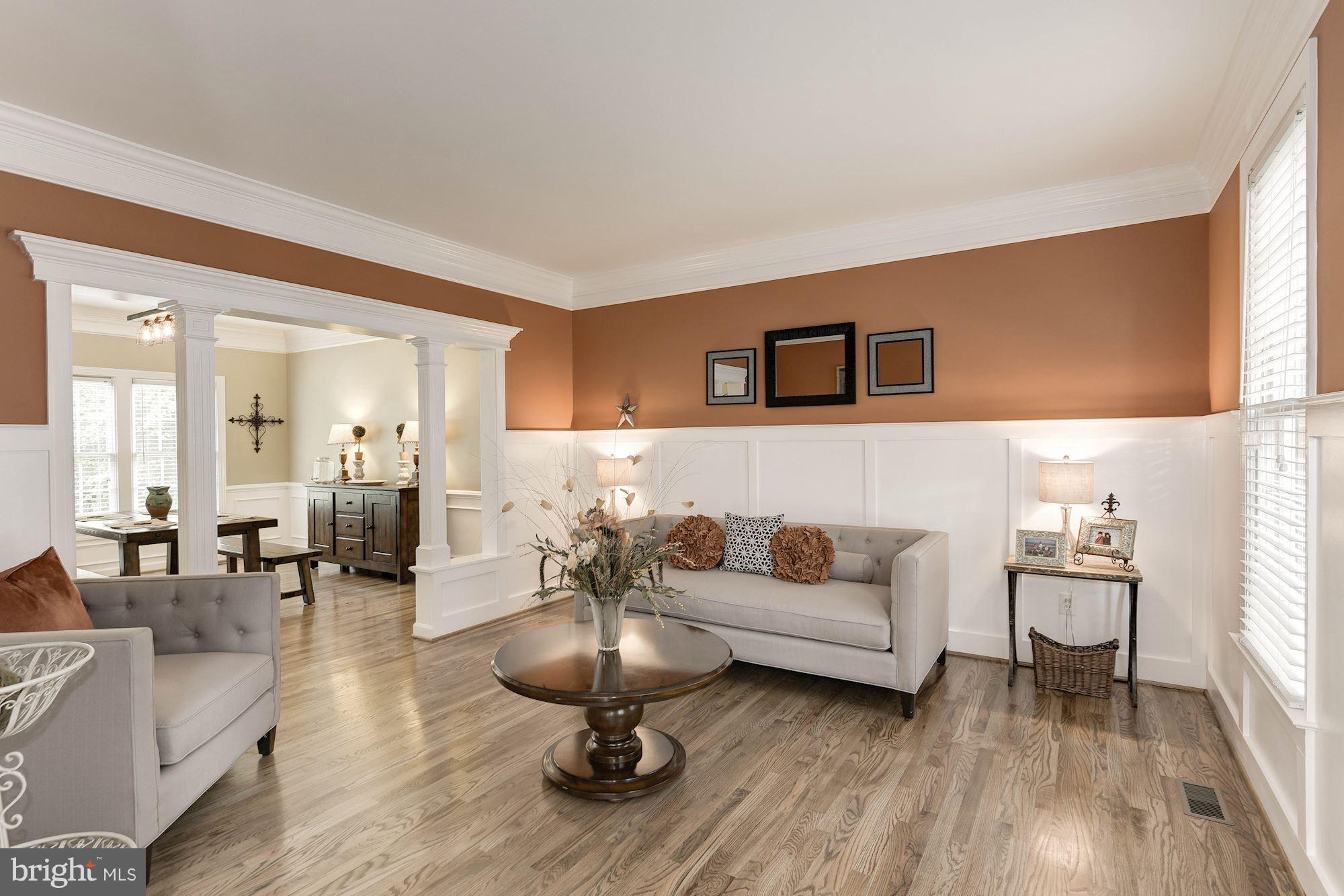 SOUTH RIDING - Residential