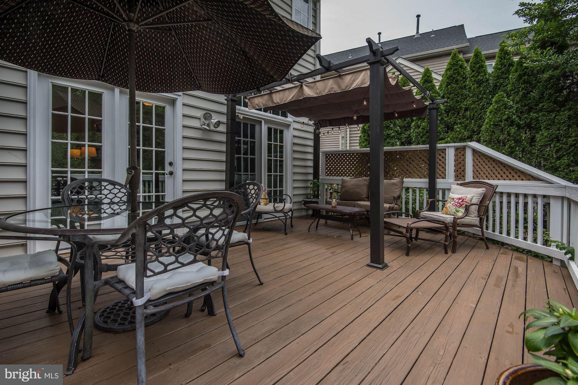 SOUTH RIDING - Residential