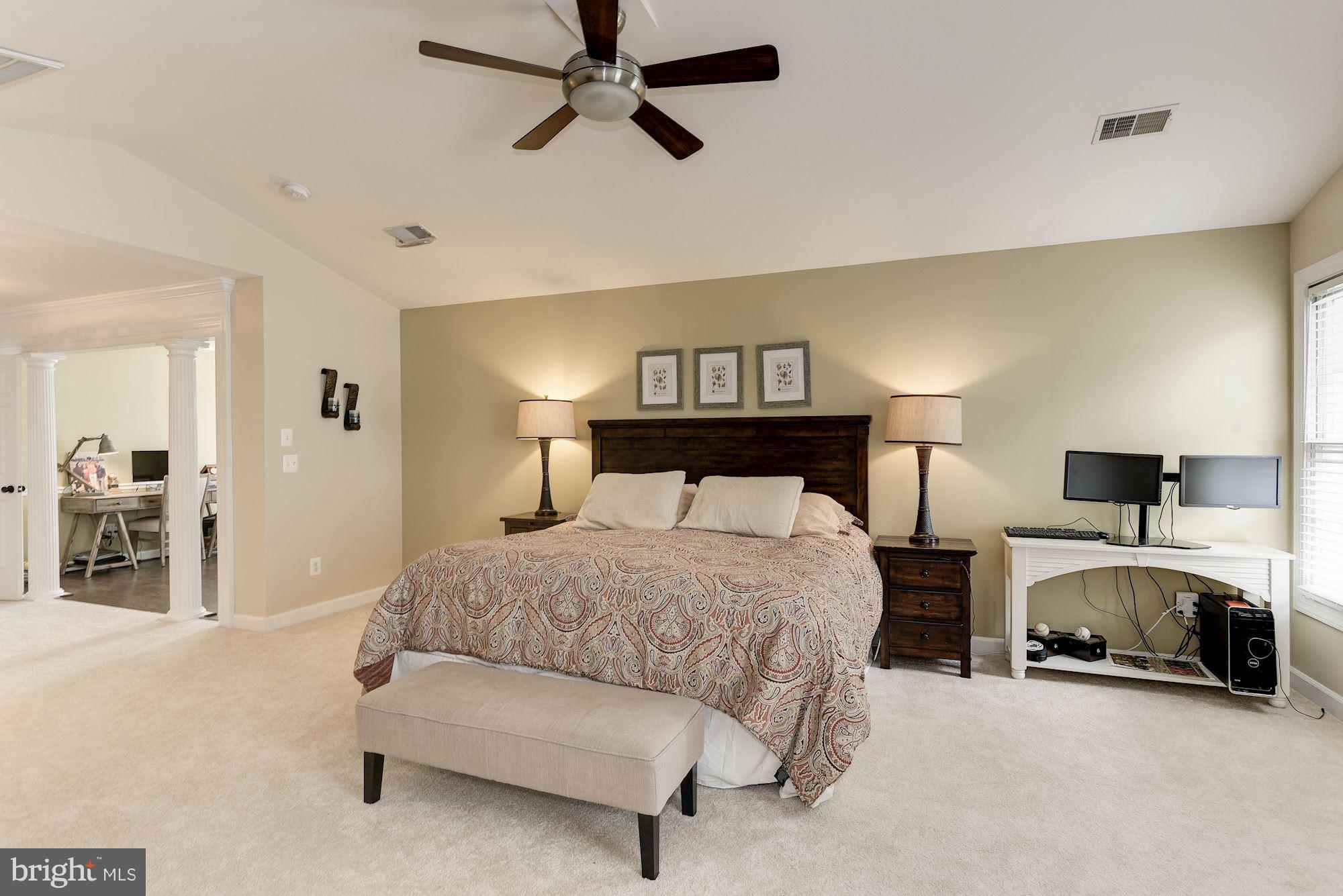 SOUTH RIDING - Residential