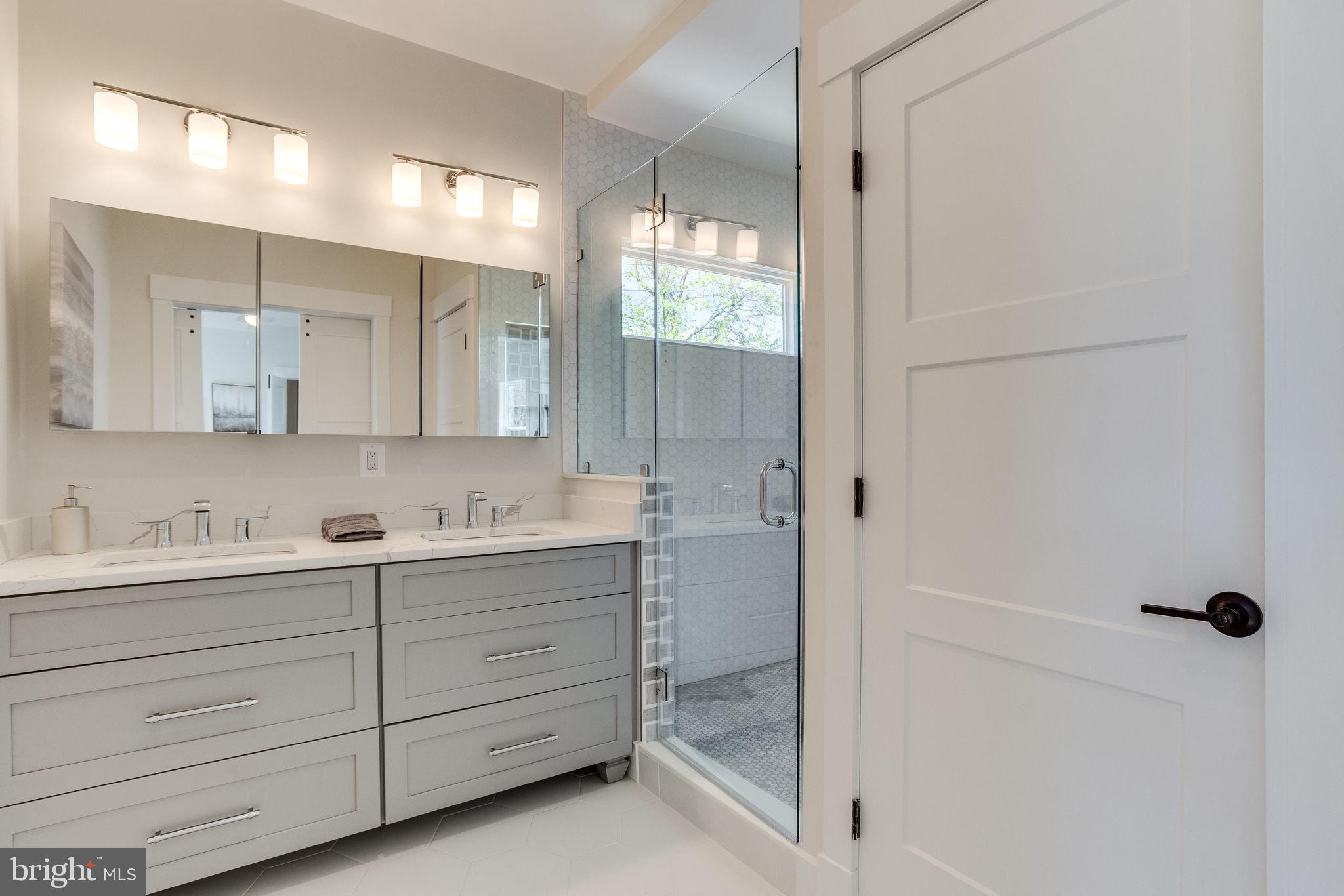 GARDEN CITY - Residential