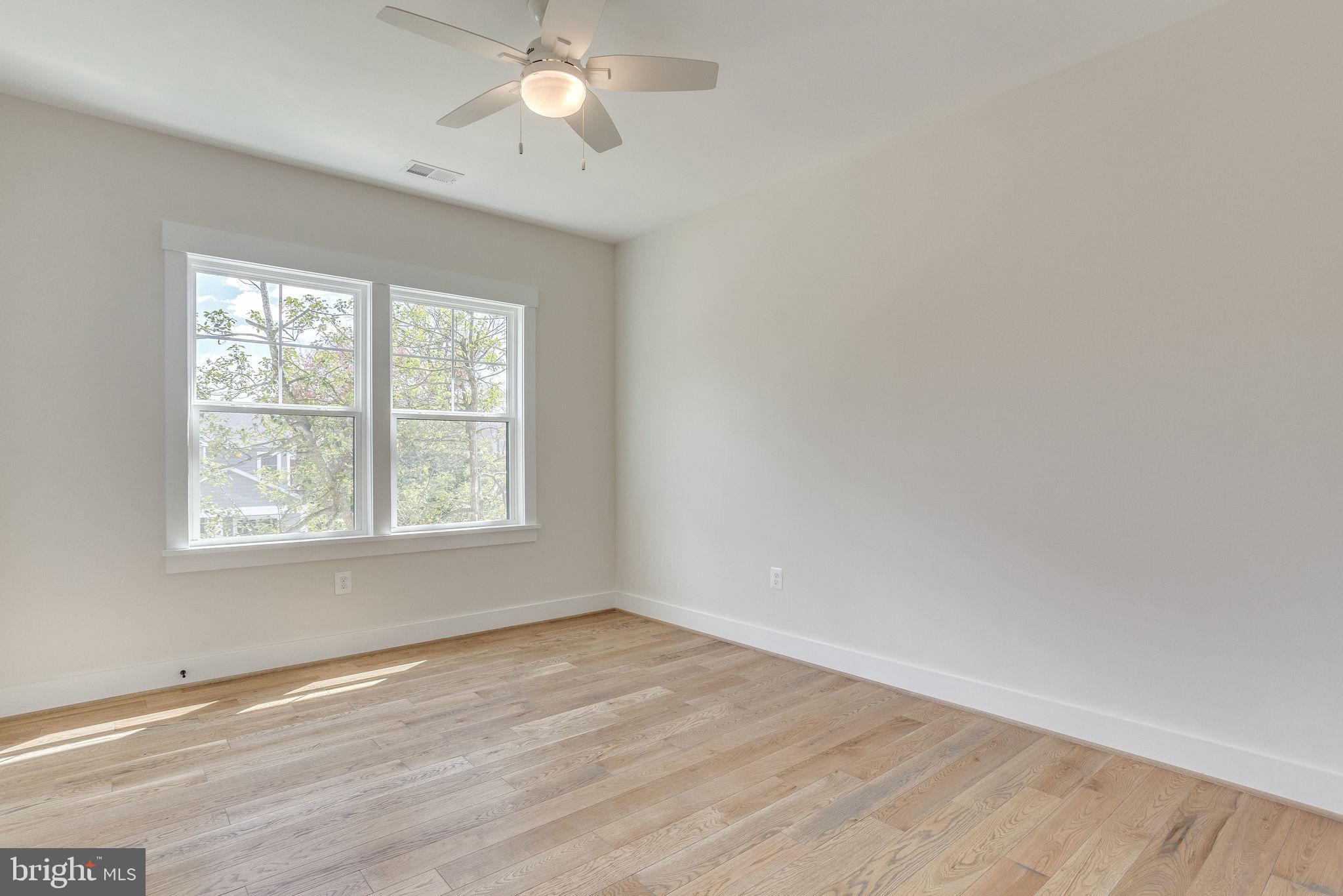 GARDEN CITY - Residential