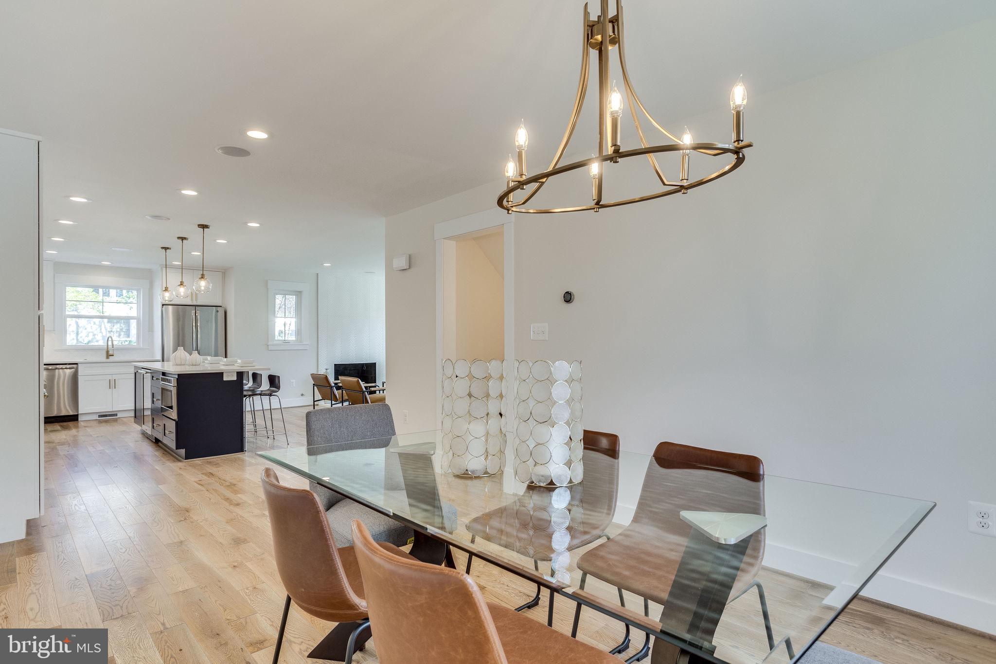 GARDEN CITY - Residential