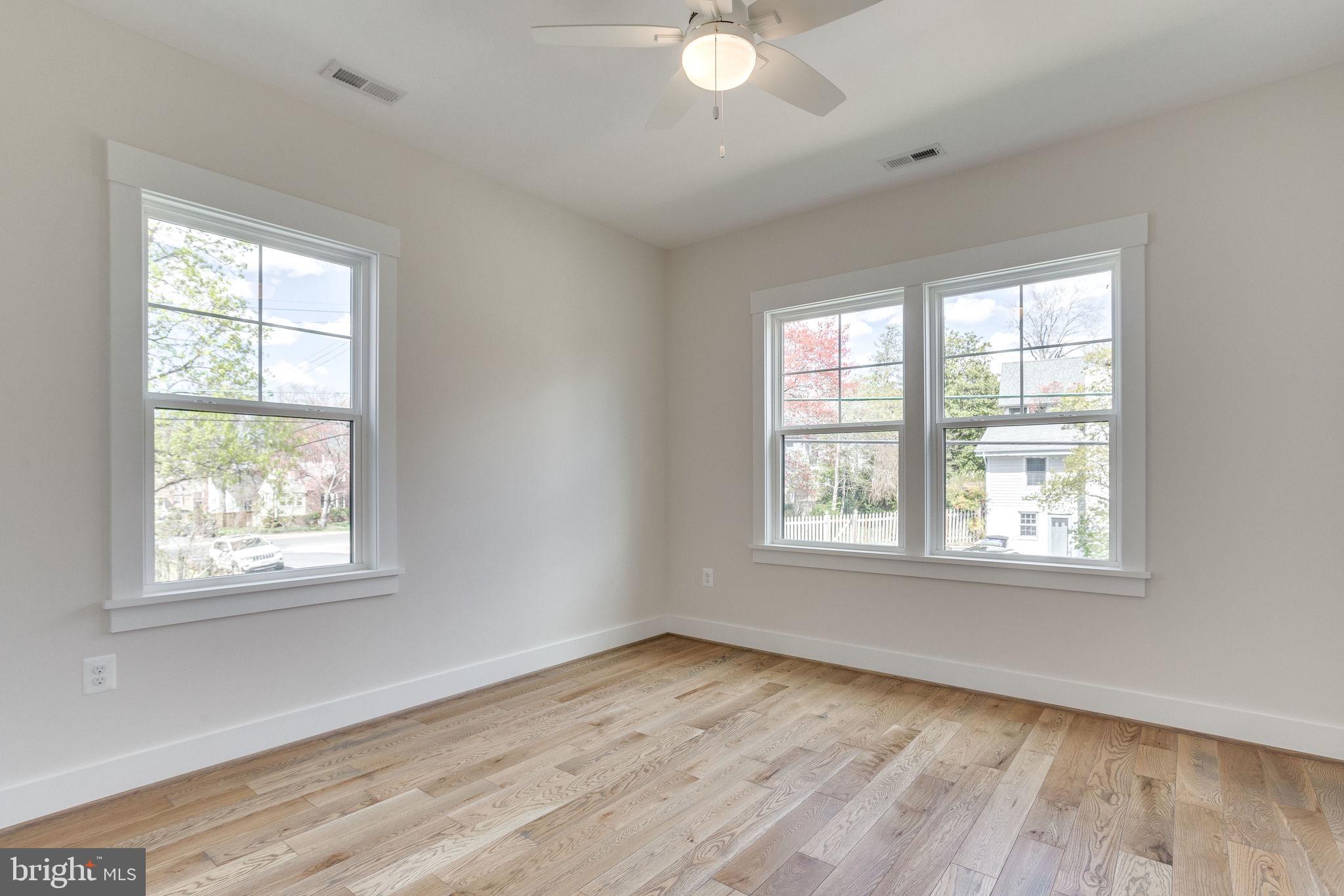 GARDEN CITY - Residential