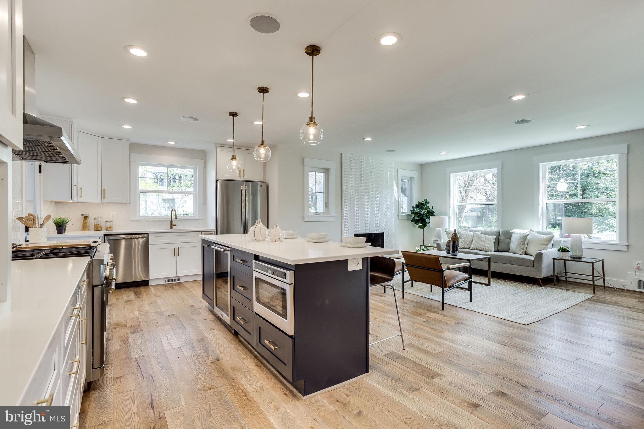 GARDEN CITY - Residential